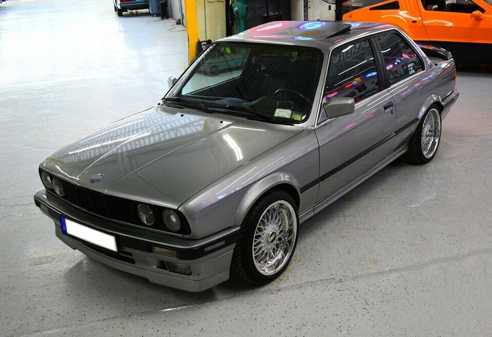 Euro M Tech Style Bumper Side Marker Lamp Housings for BMW E30 3 Series & E34 5 Series - Replacement LED Lights for Enhanced Visibility & Style - Perfect for Night Driving & Car Customization