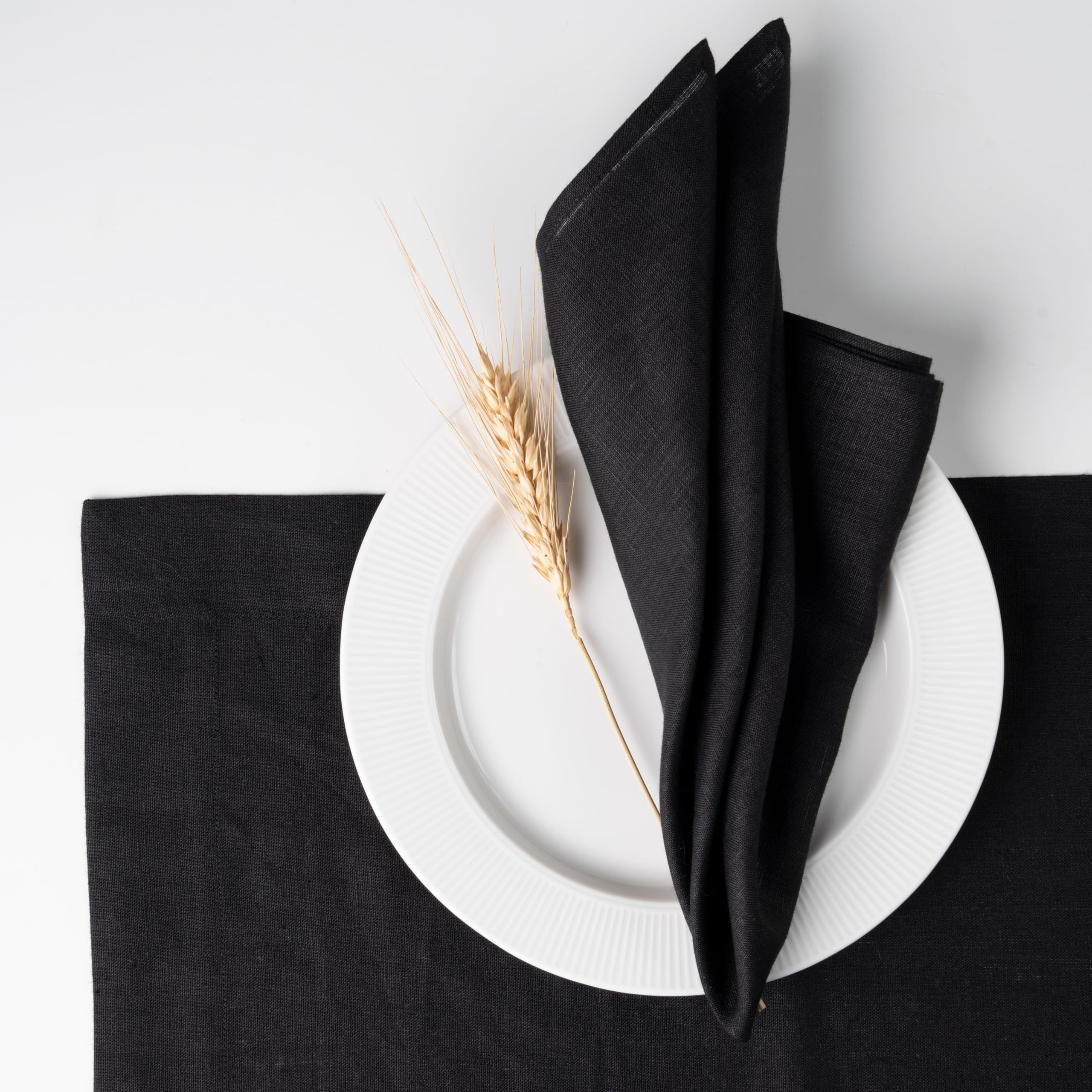 D'Moksha Homes 18x18 Inch 100% Pure Linen Black Dinner Napkins - Set of 4 Washable Cloth Napkins for Spring - Elegant Table Setting for Dinner Parties, Weddings & Fine Dining