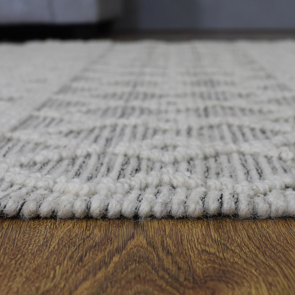 Avante Hand Woven Area Rug - Soft Bohemian Style Floor Mat for Living Room, Bedroom & Nursery Decor