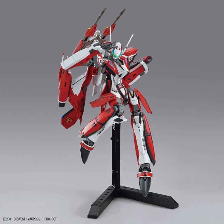 Bandai Macross Frontier HG 1/100 YF-29 Durandal Valkyrie Model Kit (Alto Saotome Custom) - Perfect for Anime Collectors & Sci-Fi Model Builders