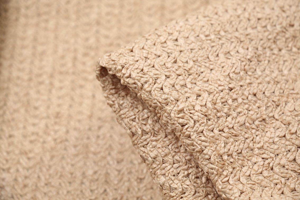 Natural Apricot Weave Raffia Baskets - Handmade Eco-Friendly Straw Baskets for Home Decor, Storage & Beach Outings