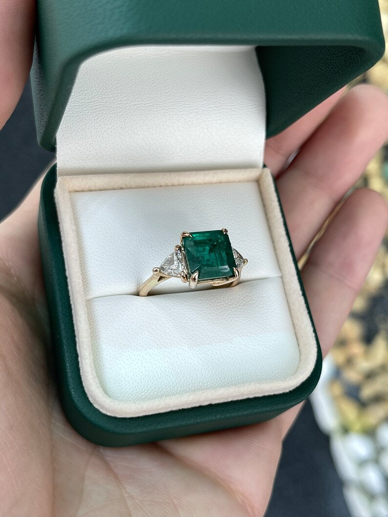 14K Gold Trillion Asscher Cut Natural Emerald & Diamond Three Stone Engagement Ring (4.60tcw, 585) - Perfect for Proposals, Anniversaries & Special Occasions