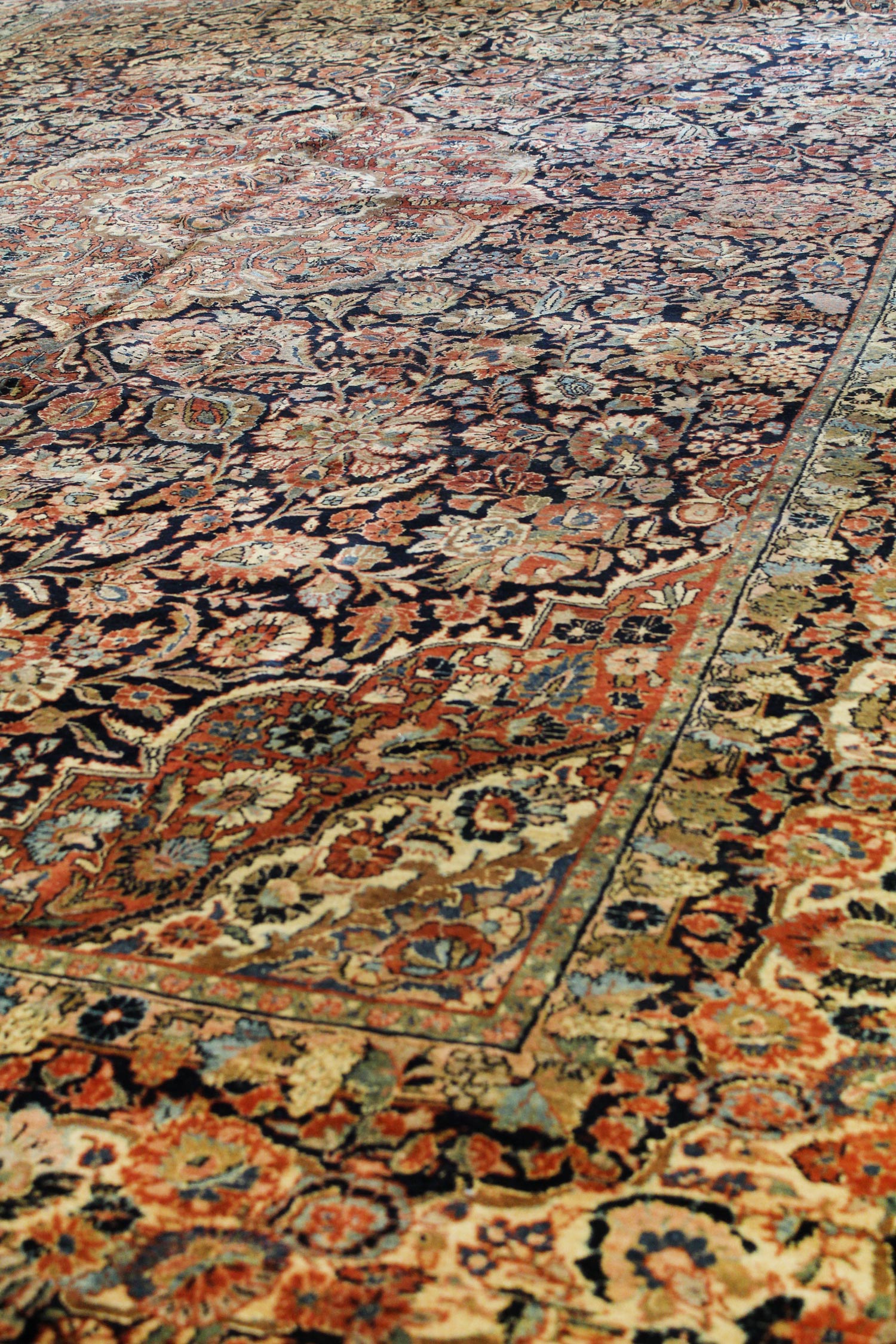 Vintage Ekbatan Handwoven Traditional Persian Rug JF8489 - Perfect for Living Room, Bedroom & Home Decor