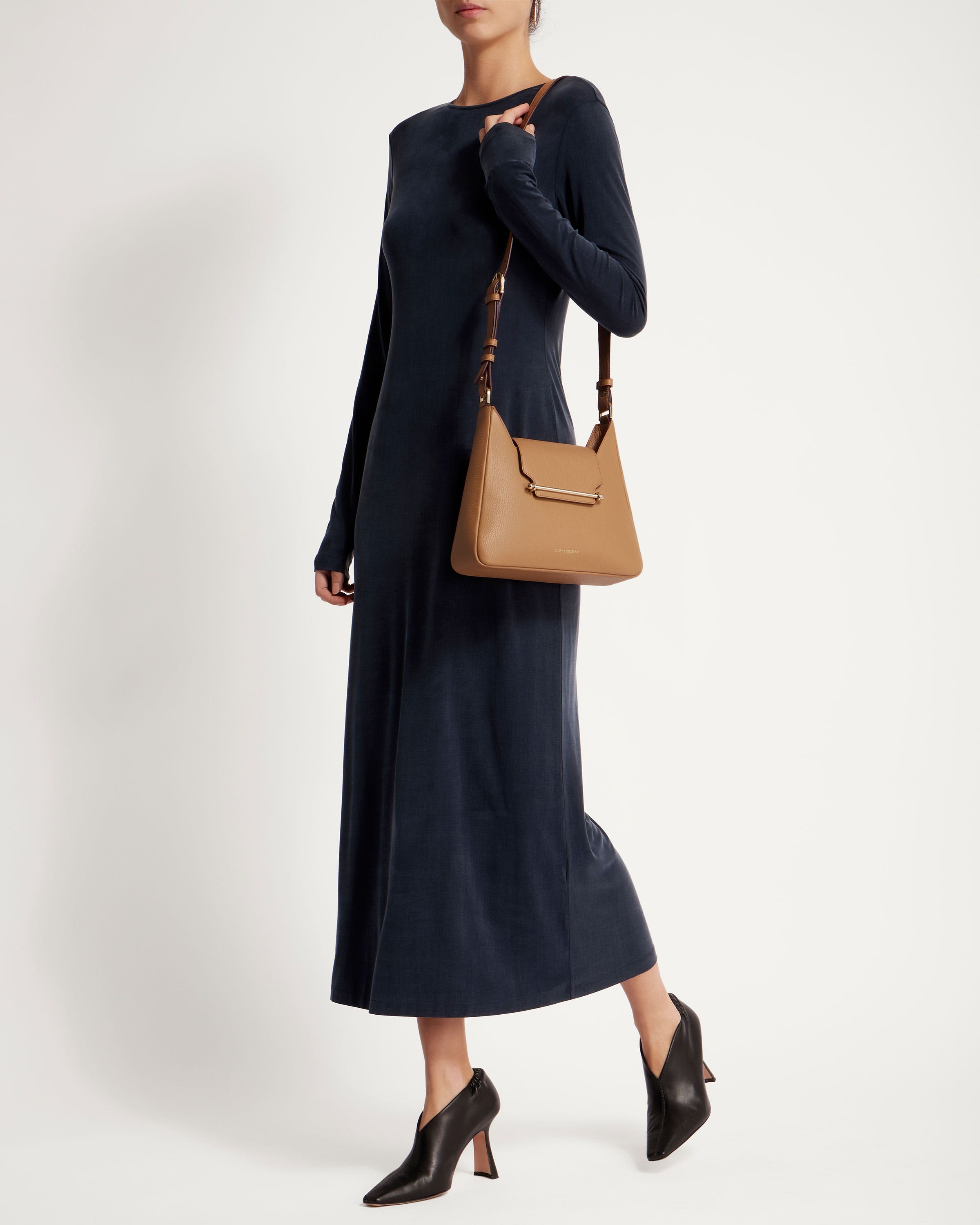 Multrees Hobo Handbag in Caramel Brown - Stylish & Spacious Crossbody Bag for Women | Perfect for Work, Travel & Everyday Use