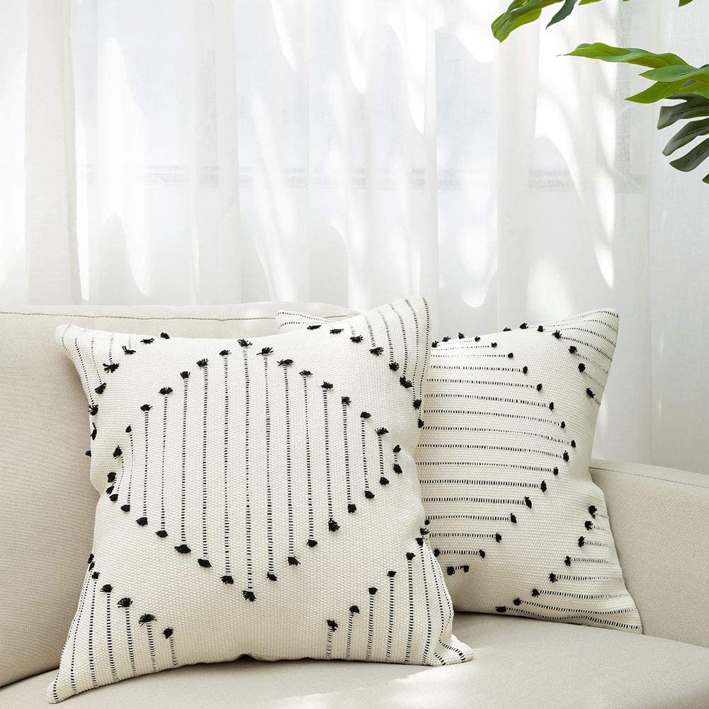 Boho Throw Pillow Covers Set of 2 - Black and Cream White 22x22 Inch Tufted Diamond Decorative Pillow Covers, Modern Farmhouse Accent Pillows for Couch, Bed, Sofa - Neutral Large Square Pillow Cases for Living Room, Bedroom Decor