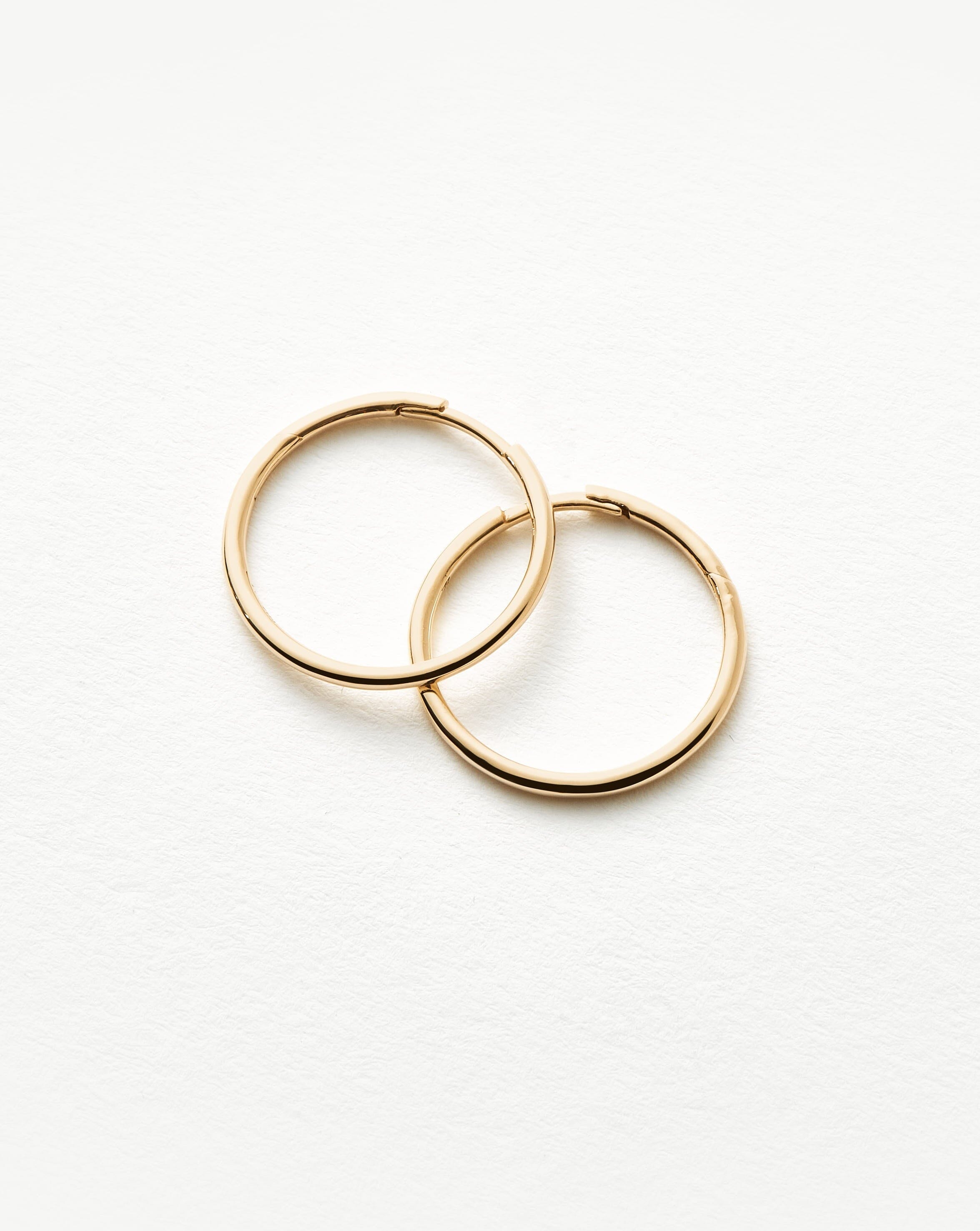 Elegant Small Hoop Earrings for Women - Classic Gold & Silver Minimalist Hoops - Perfect for Everyday Wear, Office & Date Night