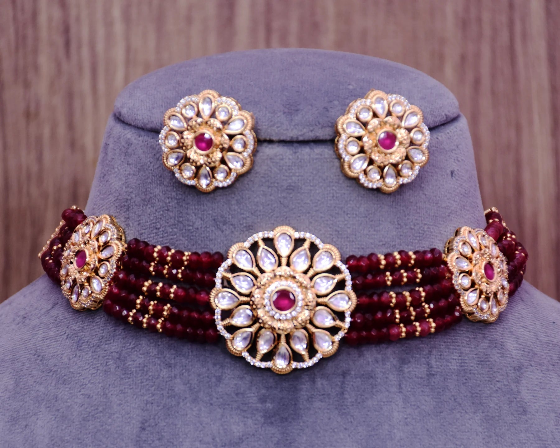 Elegant Gold Plated Royal Kundan Choker Necklace Set with Matching Earrings | Indian Bridal Jewelry for Weddings, Parties & Special Occasions