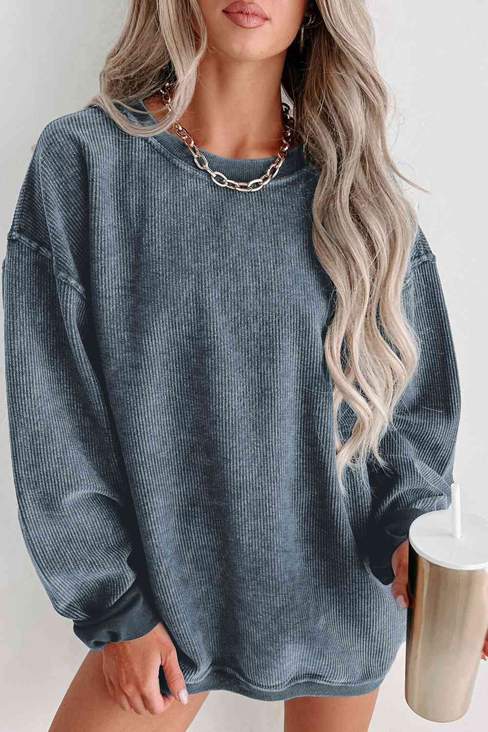 Round Neck Dropped Shoulder Sweatshirt for Women - Soft Casual Pullover for Fall & Winter - Perfect for Lounge Wear, Street Style & Layering