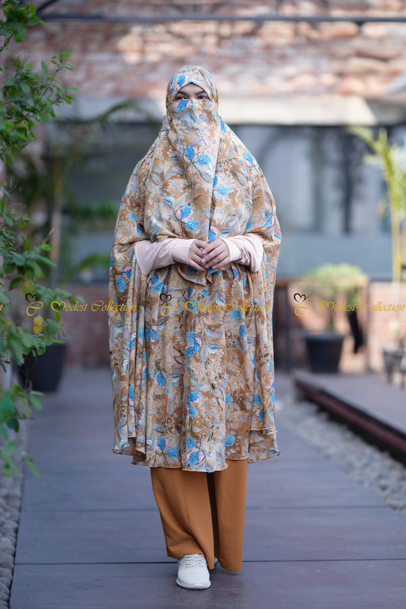 Elegant Printed Georgette Khimar with Pockets - Golden Islamic Prayer Dress for Women | Perfect for Mosque, Eid, Ramadan & Special Occasions