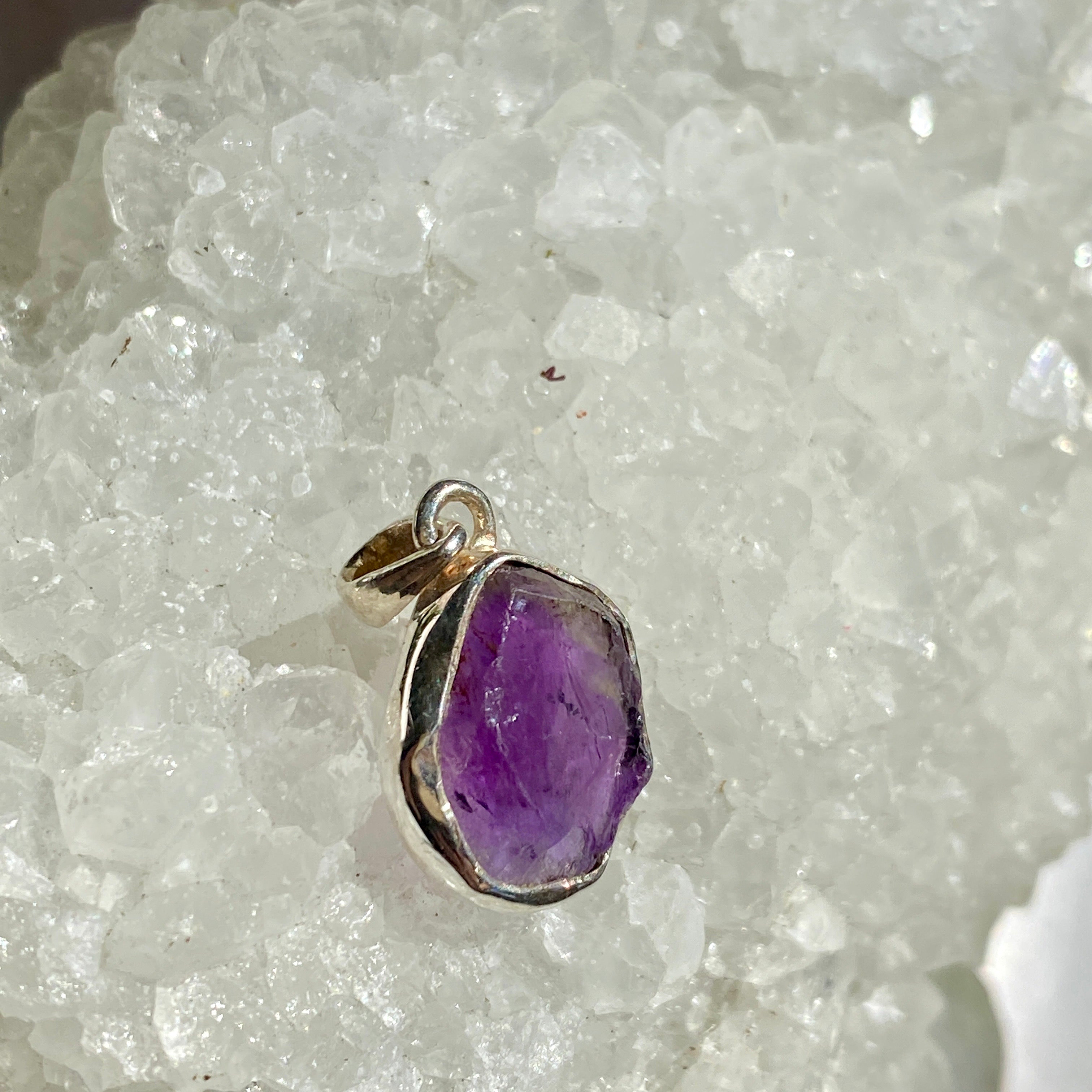 Natural Raw Amethyst Pendant Necklace - Petite Healing Crystal Jewelry for Women - Perfect for Meditation, Yoga & Spiritual Gifts