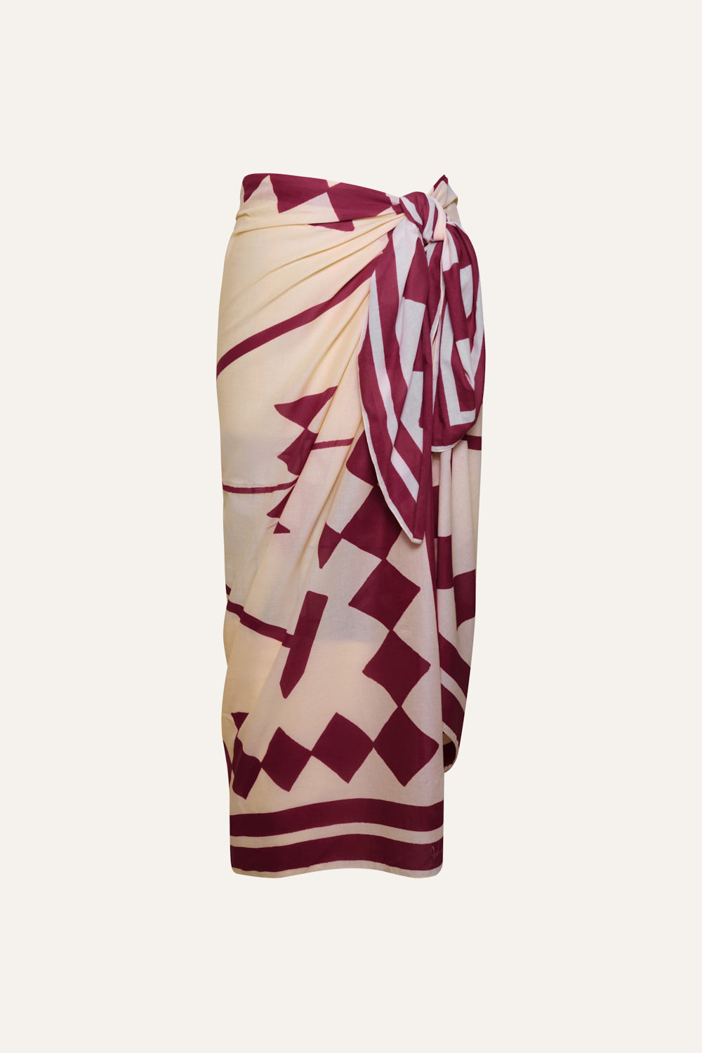 Stylish Polo Rhombs Pareo - Lightweight & Breathable Beach Cover-Up for Women - Perfect for Pool, Beach, and Summer Vacations