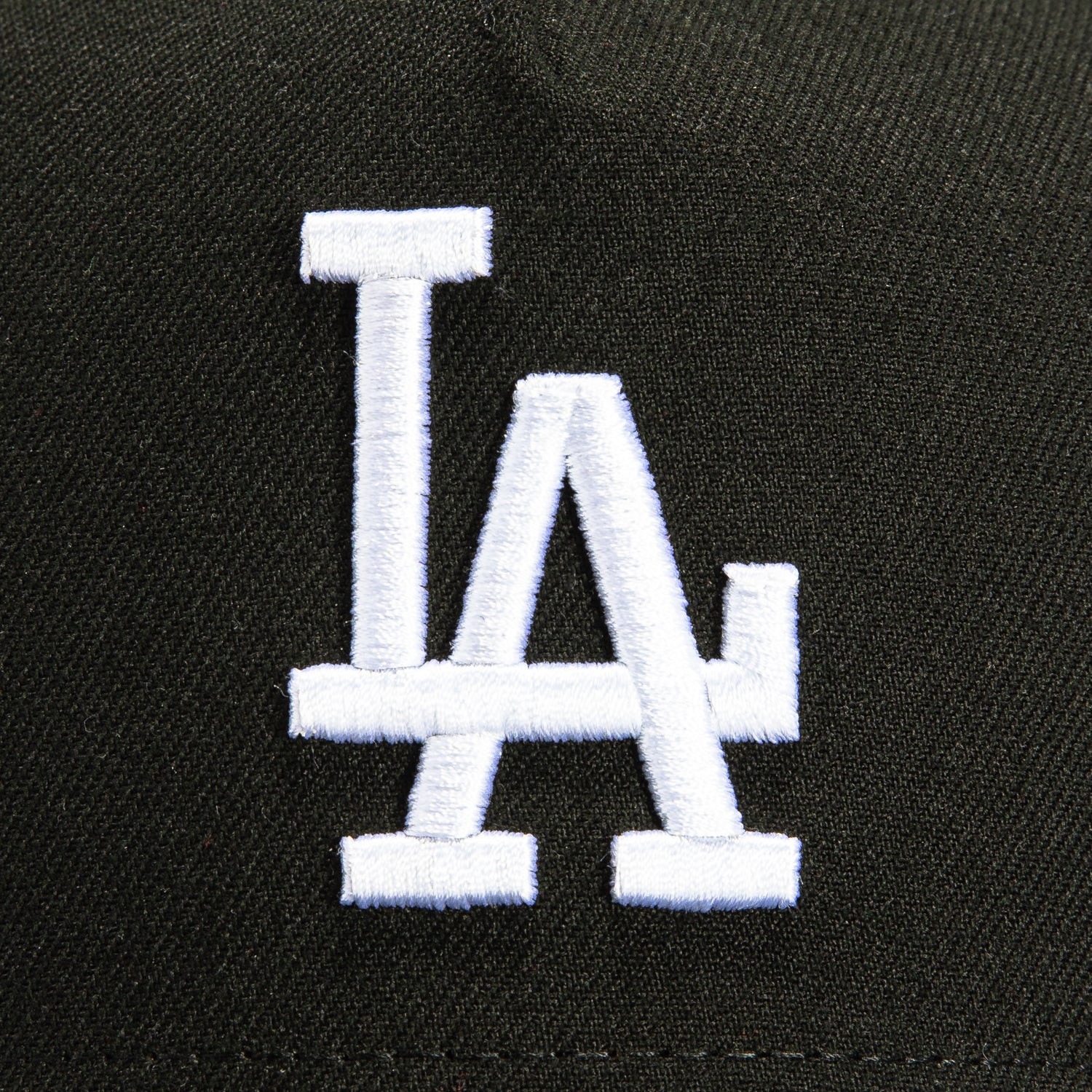 New Era 9Forty A-Frame Los Angeles Dodgers Korea Flag Patch Adjustable Snapback Hat - Black & White for Baseball Fans & Streetwear Fashion