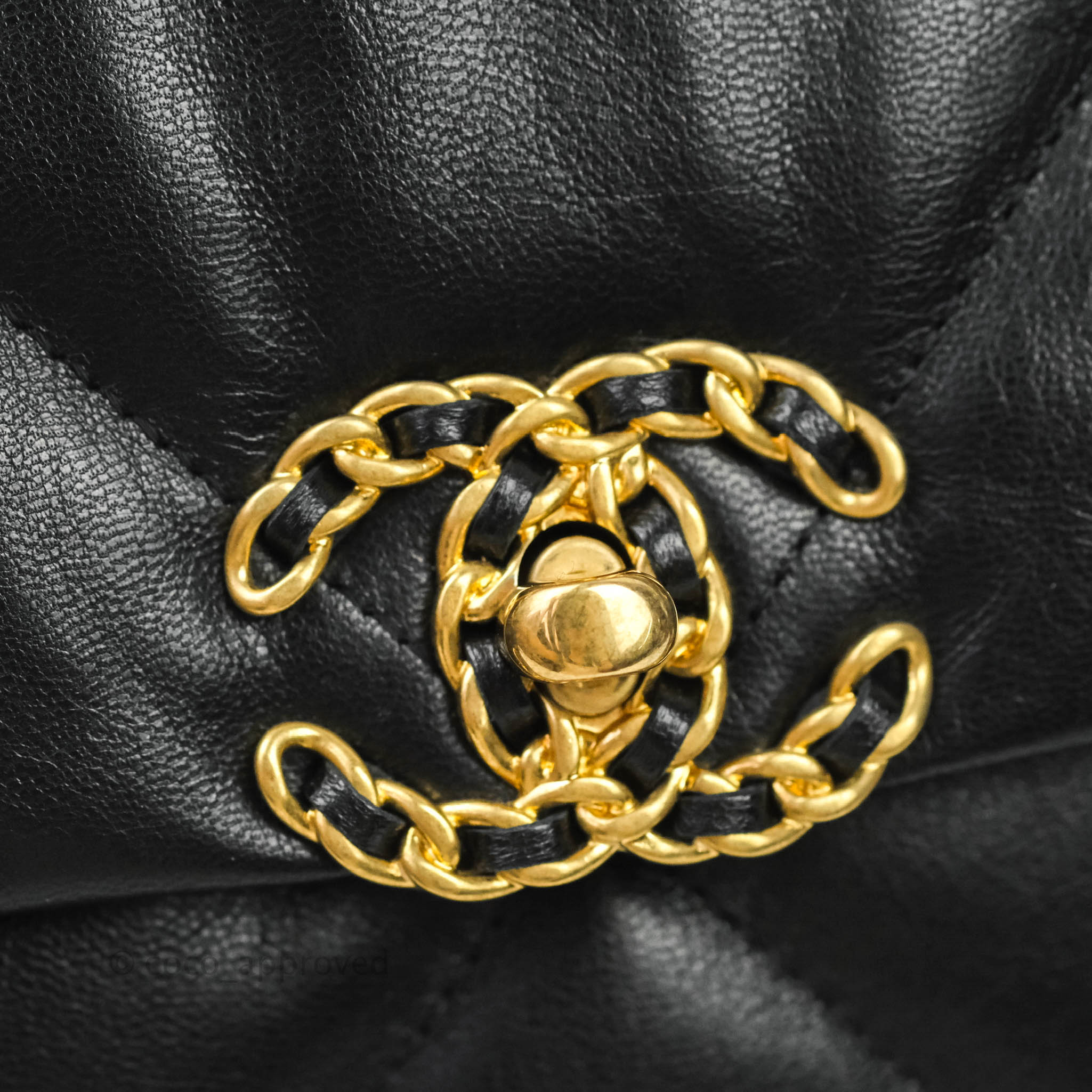 Chanel 19 Medium Flap Bag Black Mixed Hardware - Luxury Designer Handbag for Women, Perfect for Work, Travel & Evening Events