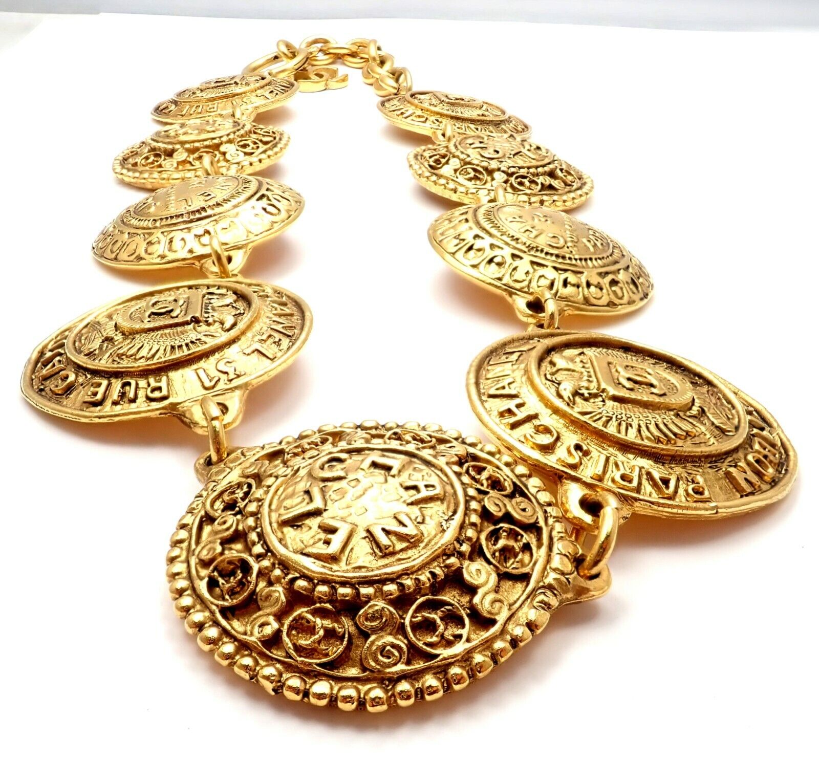 Authentic Vintage Chanel Gold Tone CC Logo 9 Disc Motif Necklace - Perfect for Elegant Evening Wear & Luxury Fashion Accessories