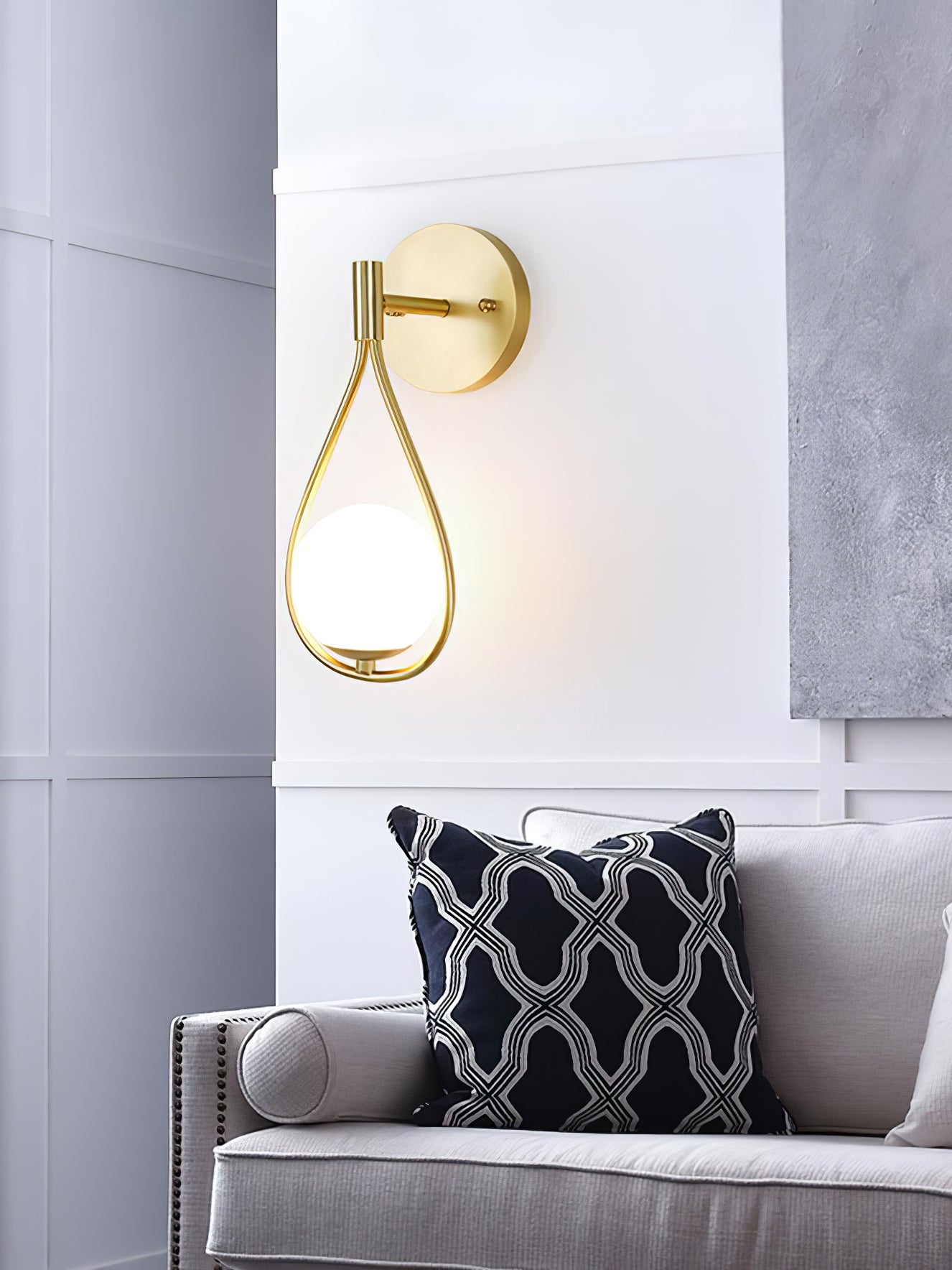 Vintage Brass Vanity Wall Lamp - Elegant Sconce Lighting for Bathroom, Bedroom & Dressing Room - Perfect for Makeup, Reading & Ambient Lighting
