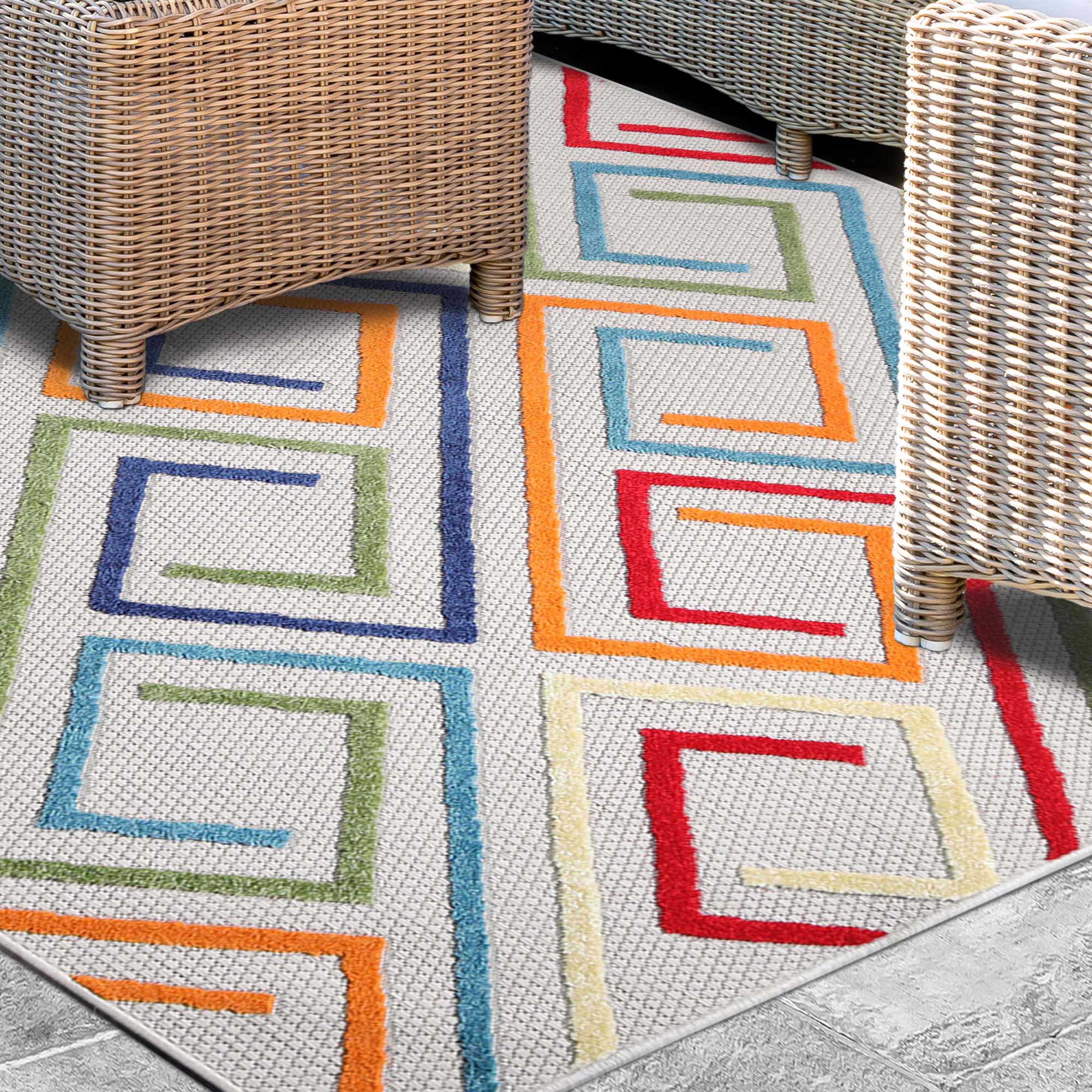 Stylish Geometric Modern Indoor Outdoor Area Rug - Perfect for Living Room, Patio, and Bedroom Decor