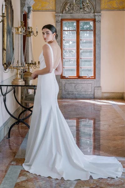 Anne Barge Erte Wedding Dress - Size 12 | Elegant Bridal Gown for Formal Ceremonies & Special Occasions