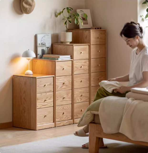 Solid Oak & Beech Wood Chest of Drawers - 5-Drawer Storage Cabinet with Multi-Functional Design for Bedroom, Living Room, and Office Organization