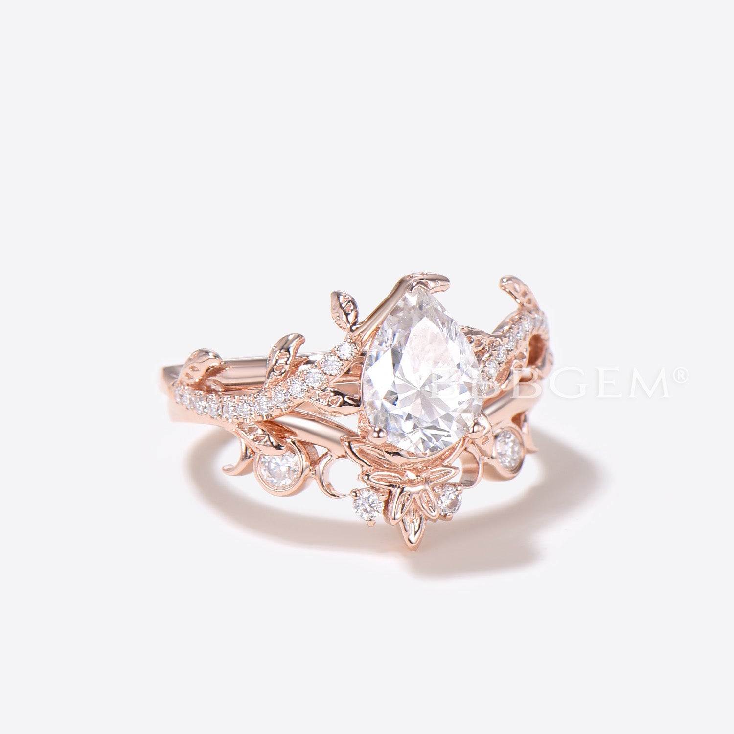 Nature Inspired Pear Moissanite Engagement Ring - Leaf Diamond Bridal Wedding Set for Women | Perfect for Proposals, Anniversaries & Romantic Occasions