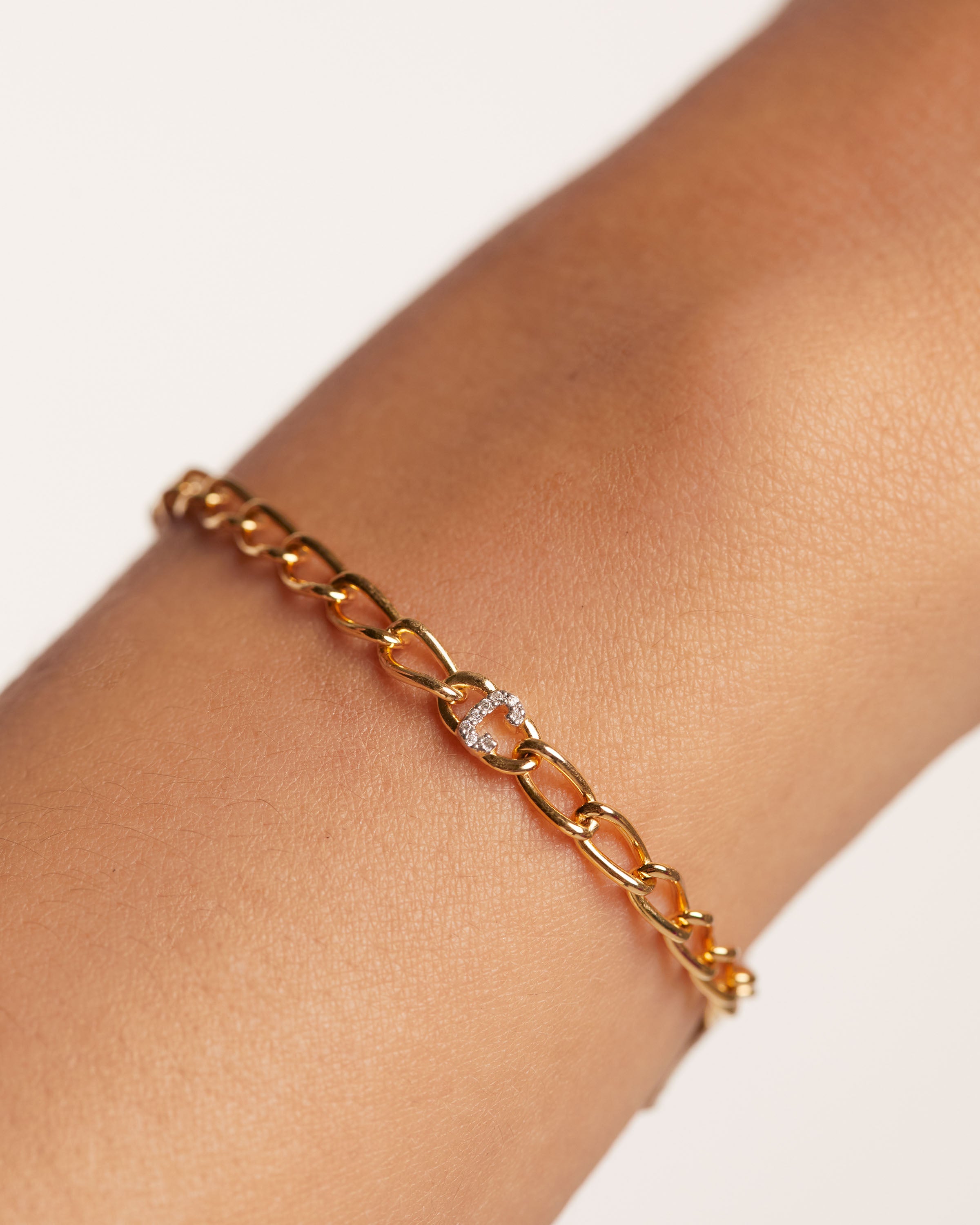 Elegant Letter C Chain Bracelet for Women - Gold & Silver Initial Jewelry Gift for Her - Perfect for Birthdays, Anniversaries & Everyday Wear