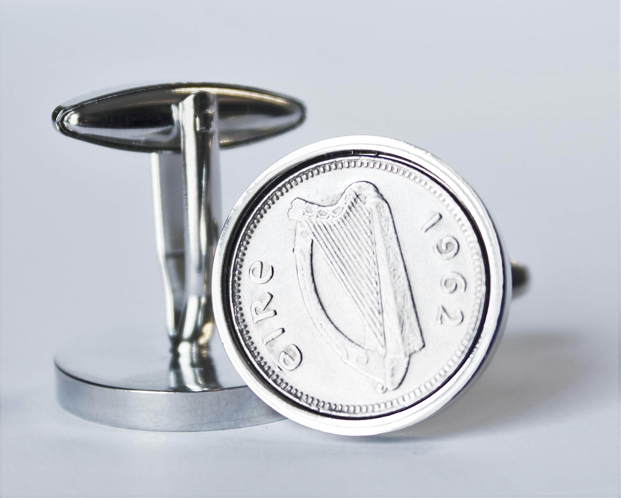 1962 Irish Coin Cufflinks for 61st Birthday - Lucky Anniversary Gift for Men with Elegant Presentation Box - Perfect for Father's Day, Graduation & Special Occasions