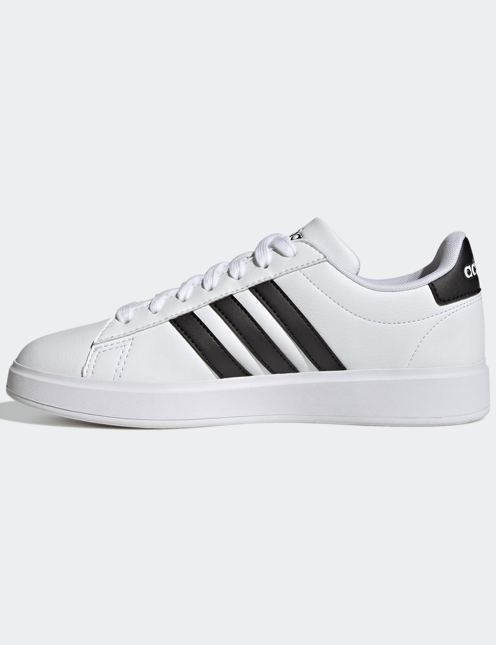 Grand Court Cloudfoam Lifestyle Comfort Sneakers - Cloud White/Core Black - Casual Walking Shoes for Men & Women - Perfect for Everyday Wear, Gym & Travel