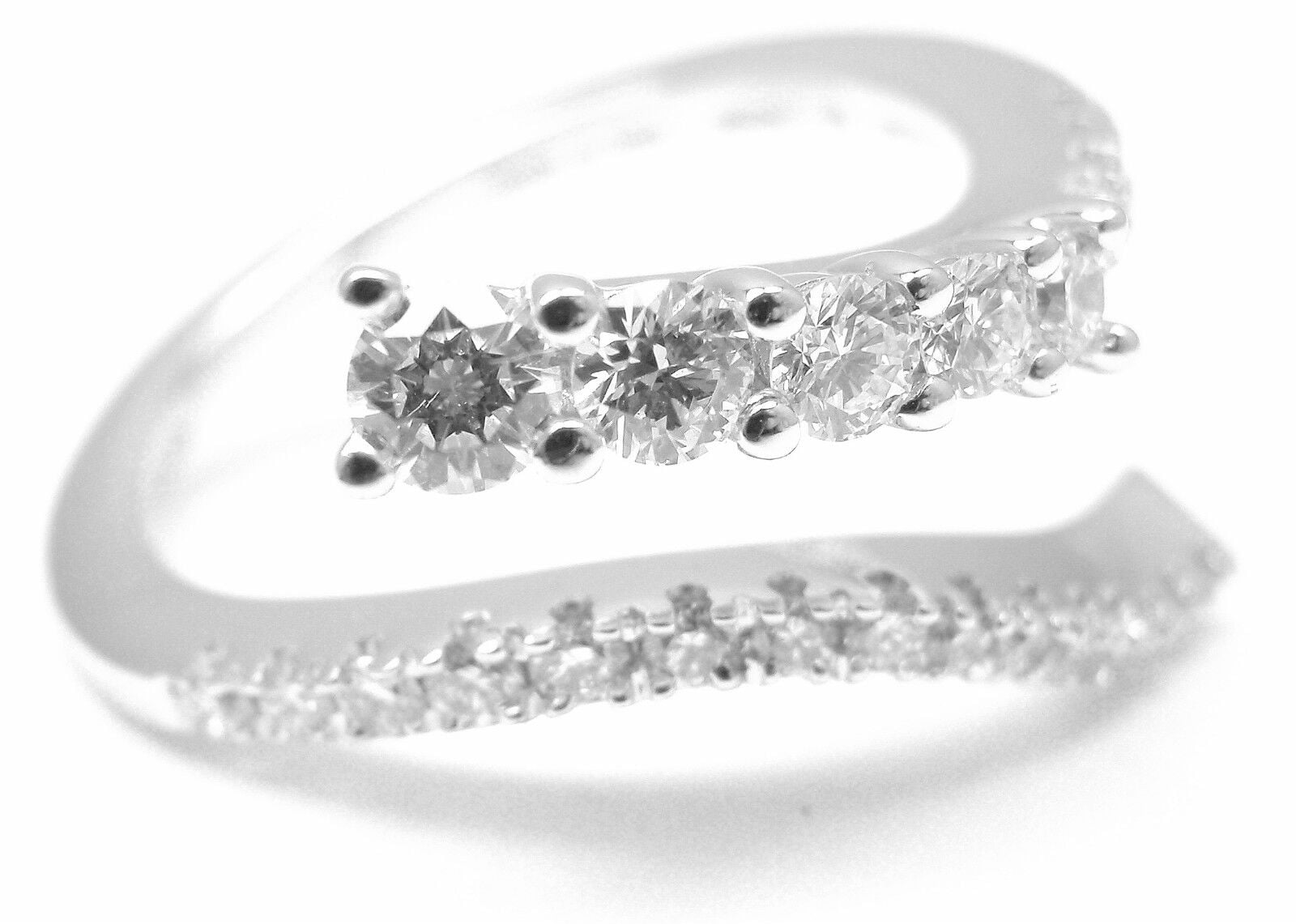 Authentic Damiani EDEN 18k White Gold Diamond Band Ring for Women - Luxury Wedding, Engagement & Anniversary Jewelry Gift