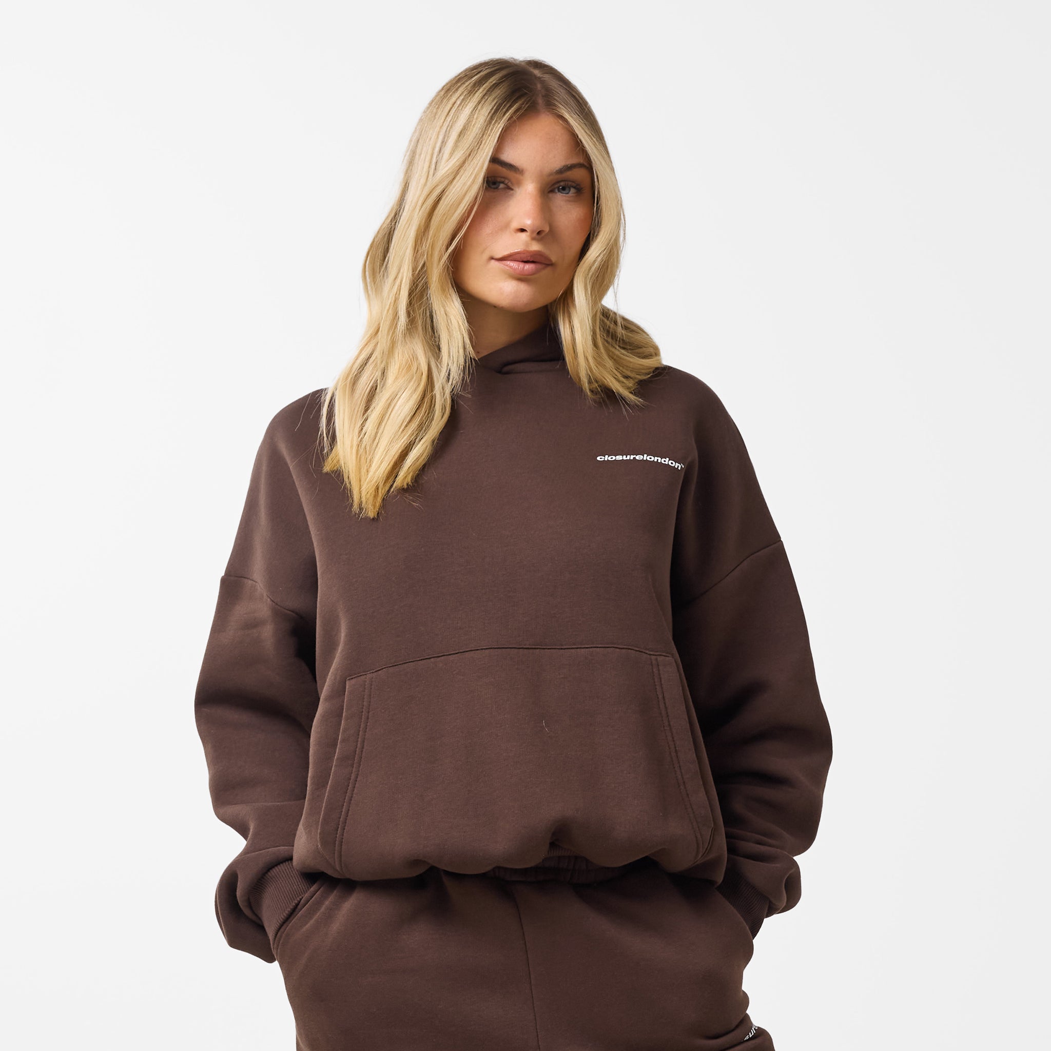 Core Logo Cuffed Tracksuit for Men & Women | Coffee Brown Jogging Suit - Gym, Lounge & Streetwear Outfit