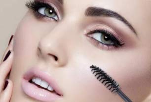 MAPPERZ Disposable Mascara Wands - 20 Pack Black Eyelash Extension Brushes for Professional Makeup, Eyebrow Tinting & Lash Lifting - Perfect for Salons, Home Use & Travel