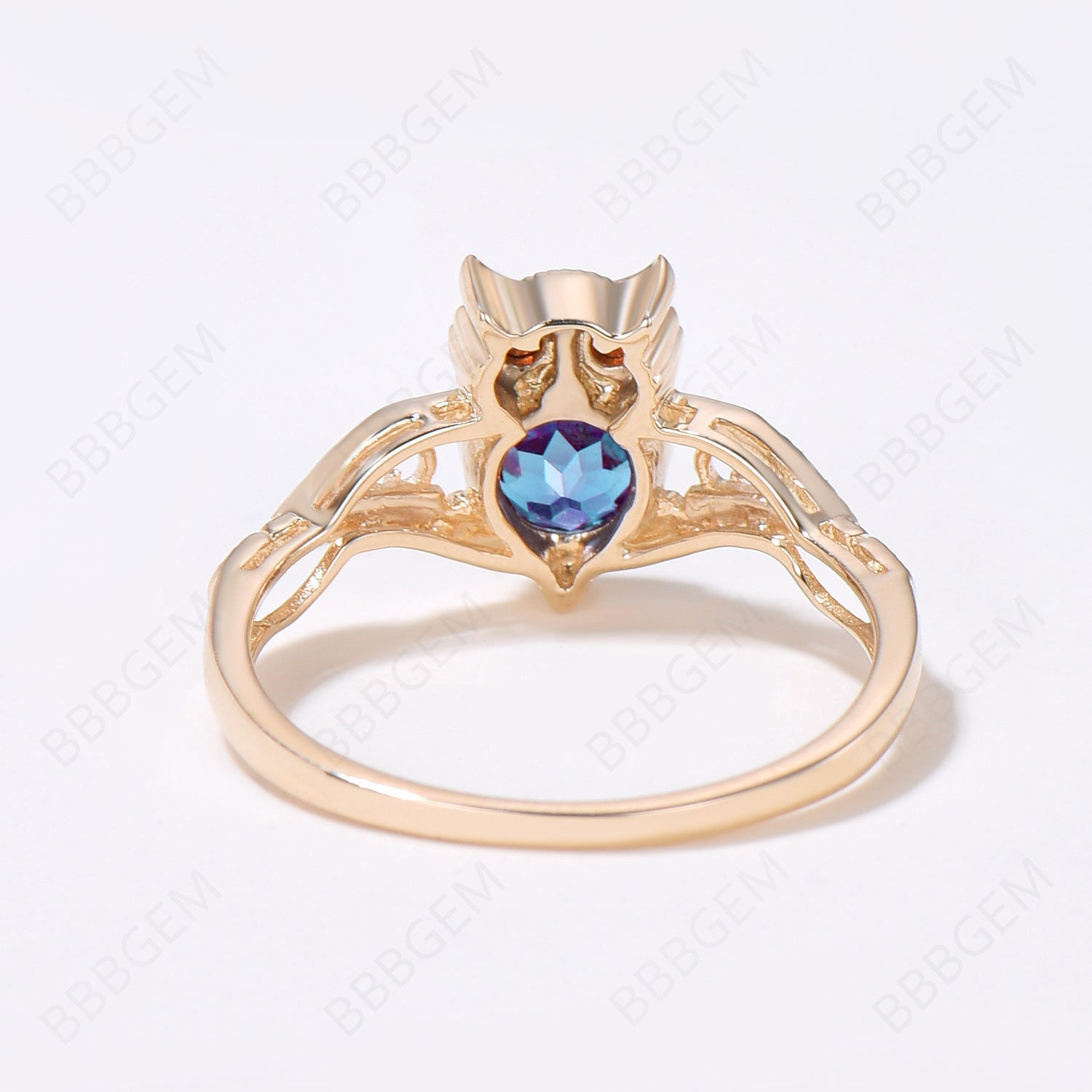 Owl Engagement Ring - Twig Vine Round Alexandrite Garnet Wedding Band for Women | Perfect for Nature-Inspired Proposals & Anniversary Gifts