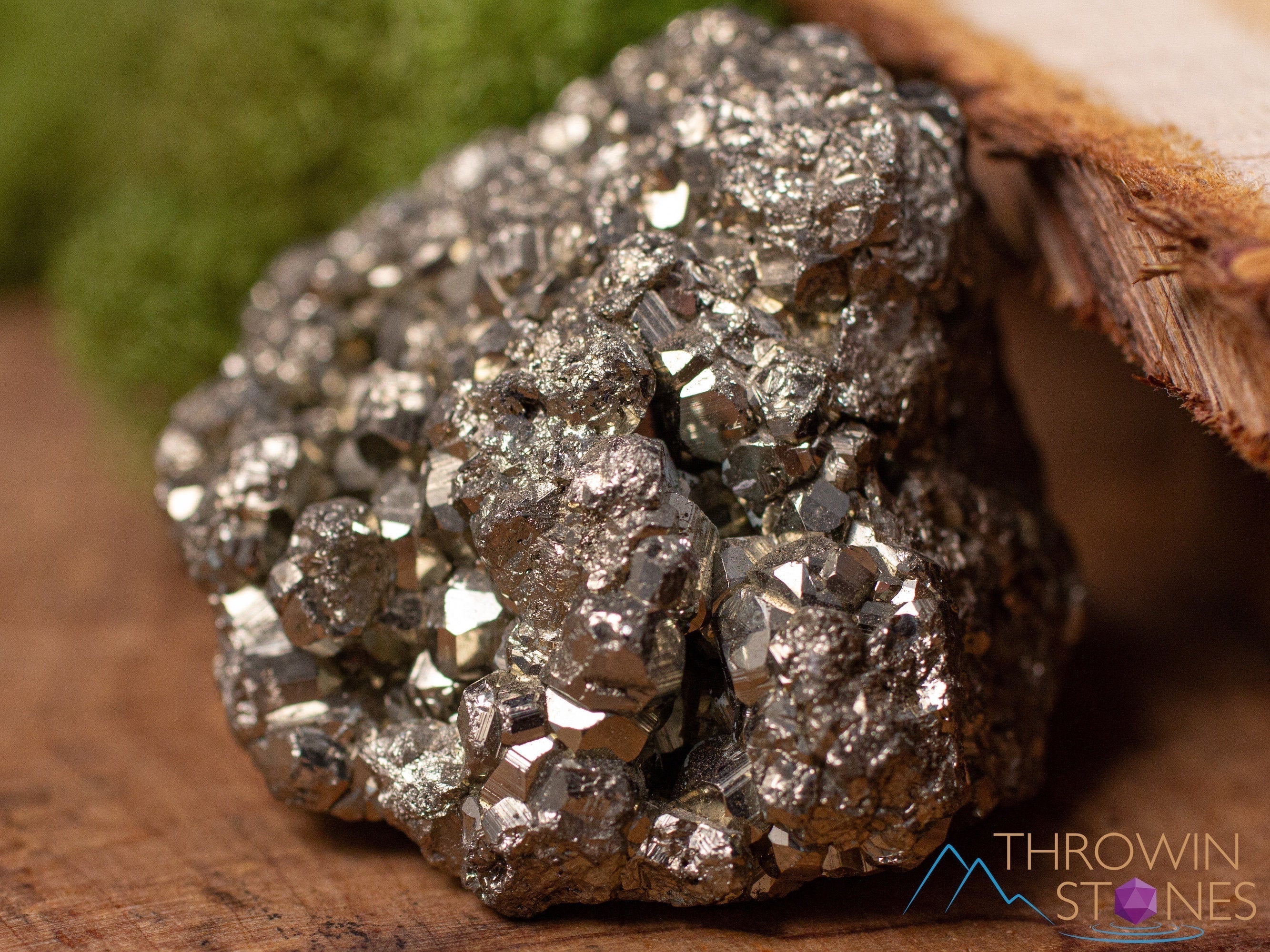 PYRITE Raw Crystal Cluster - Large Natural Crystals, Fools Gold Specimen | Metaphysical Healing Stone, Home & Office Decor | Perfect for Meditation, Reiki, and Mineral Collection (E1846)