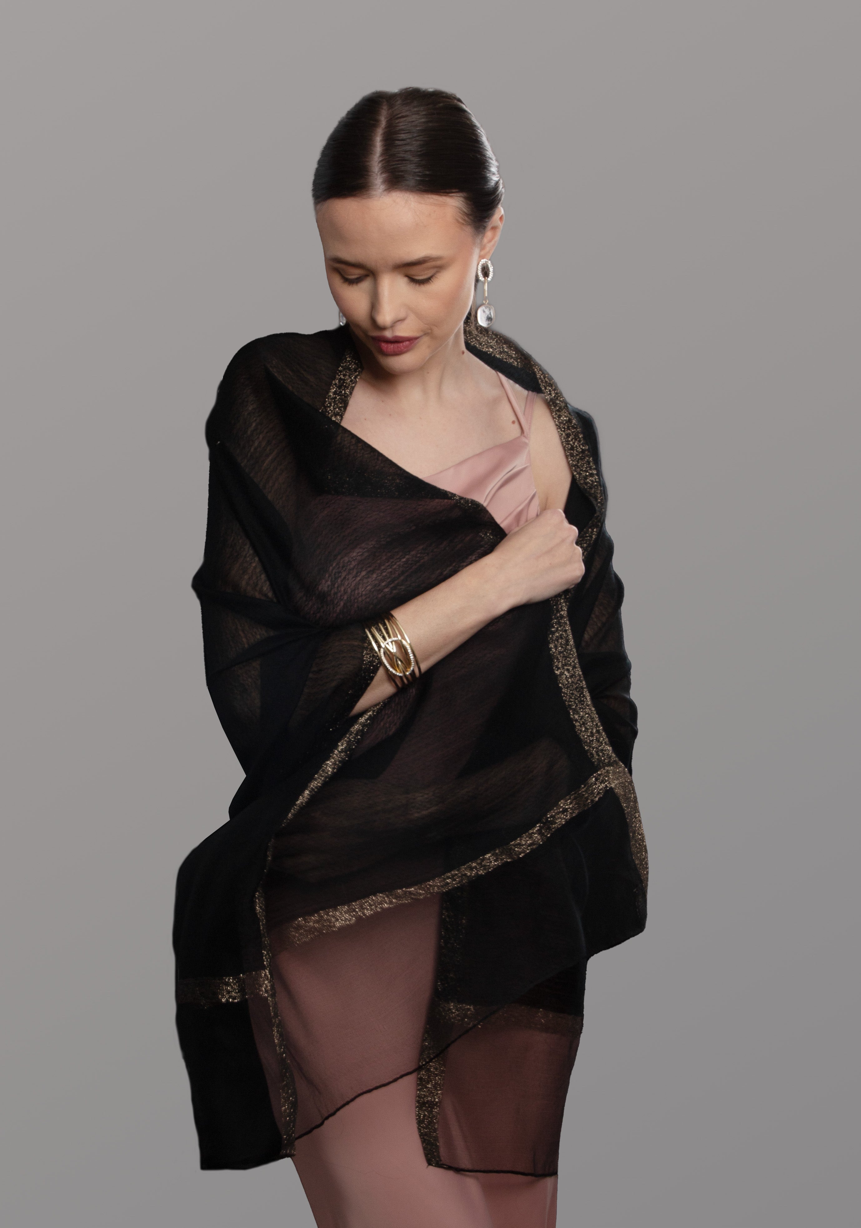 Elegant Shimmer Border Scarf - Soft Glitter Trim Shawl for Women, Perfect for Parties, Weddings & Evening Events