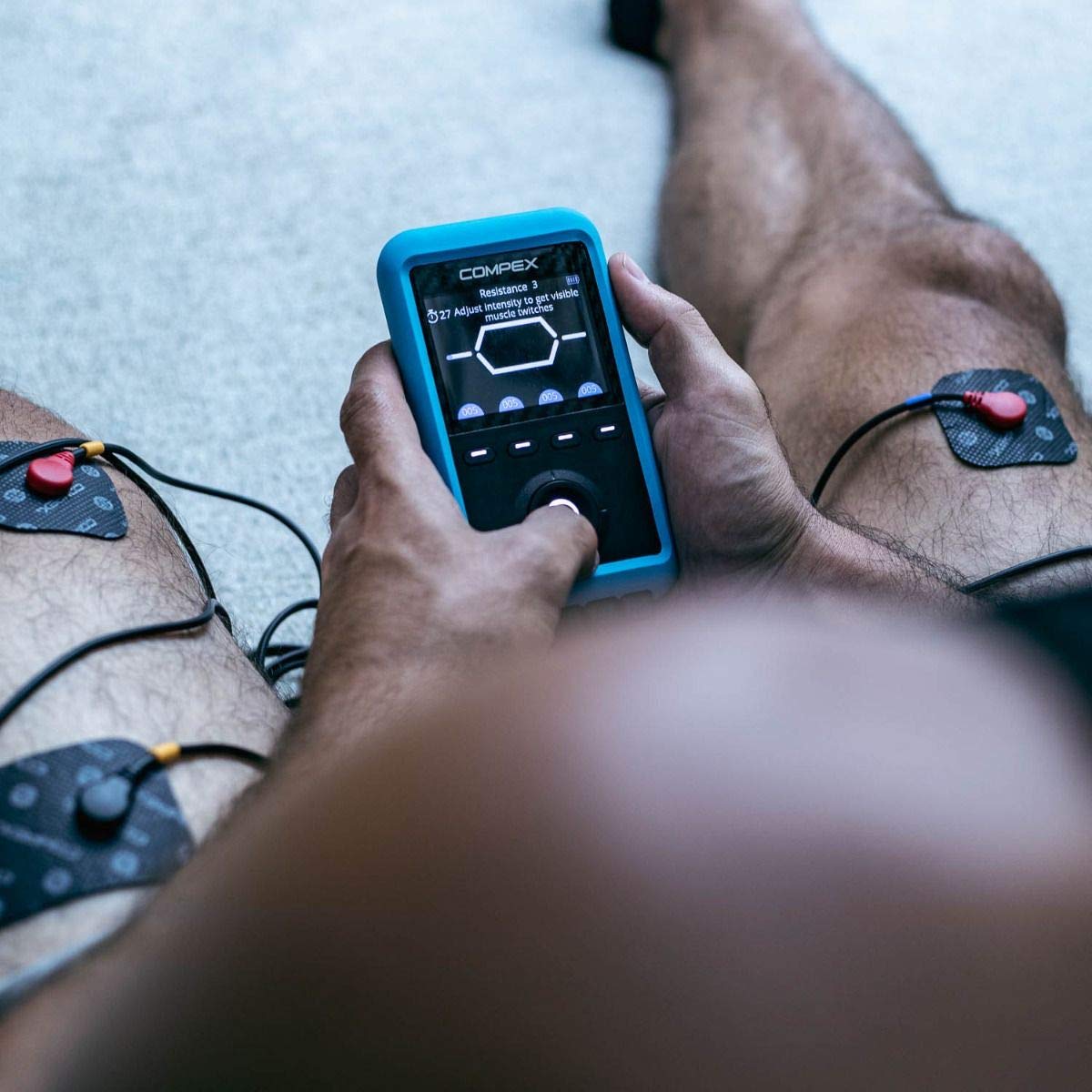 Compex Edge 3.0 TENS Unit Muscle Stimulator - 4 EMS Programs for Pain Relief & Muscle Recovery - FDA Cleared Electric Muscle Stimulator for Athletes - Use for Post-Workout Recovery, Physical Therapy & Pain Management