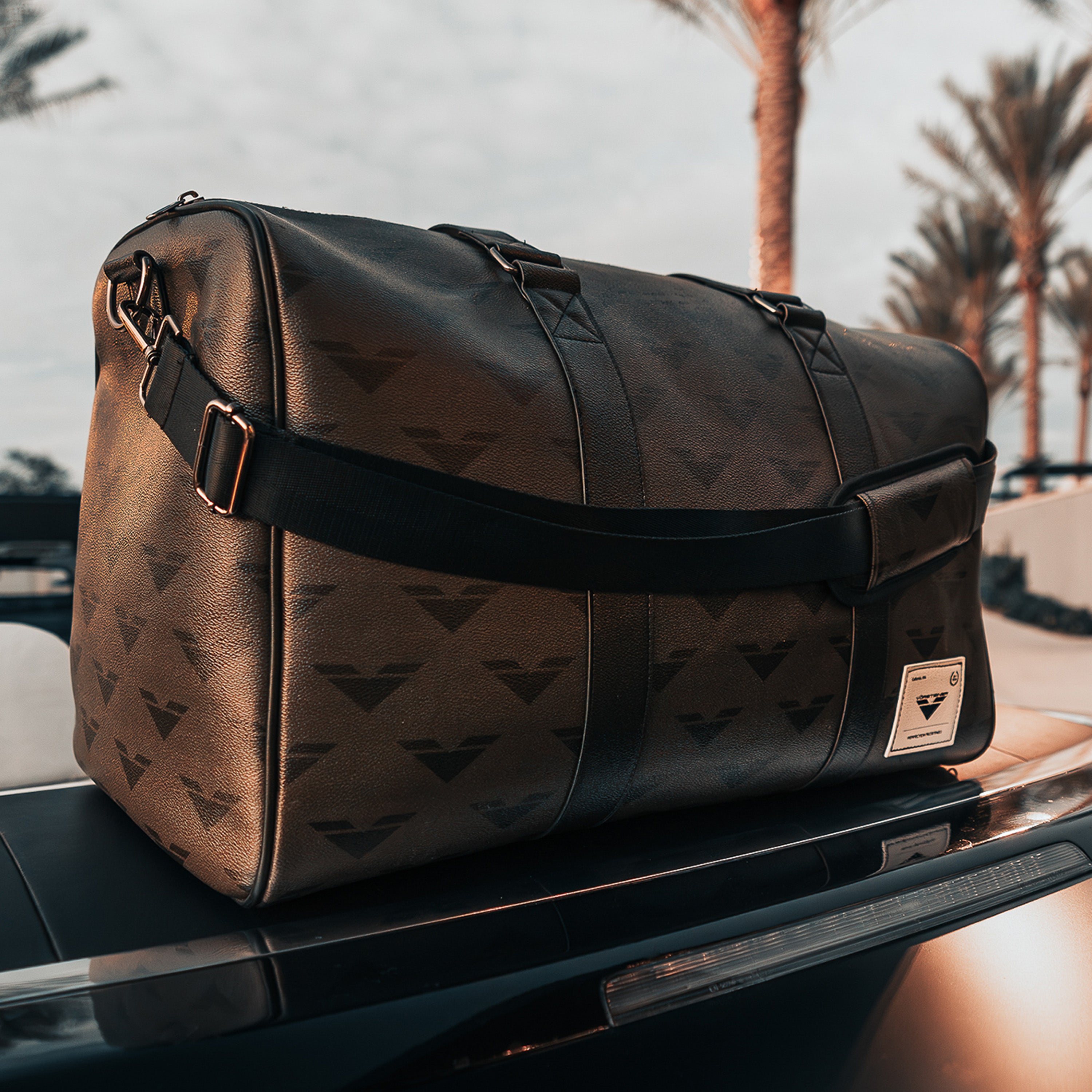 Vorsteiner Genuine Leather Monogram Weekender Bag - Stylish & Durable Travel Duffel for Men & Women - Perfect for Weekend Getaways, Gym, Business Trips & Carry-On Luggage