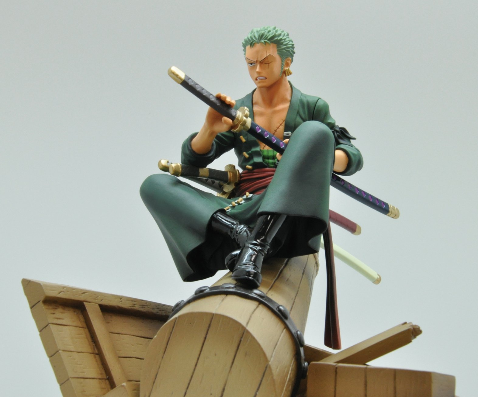 One Piece Roronoa Zoro PVC Action Figure - New World Version Eternal Calendar Collectible for Anime Fans | Perfect for Display, Gifts, and Anime Collections