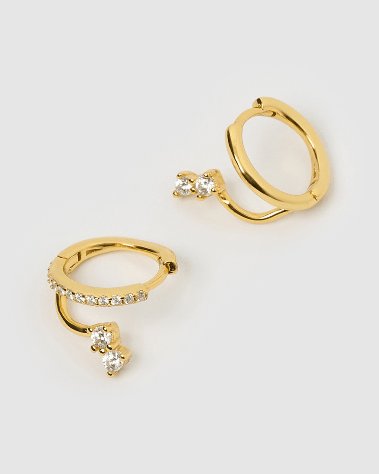 Izoa Colette 14K Gold Huggie Hoop Earrings for Women - Minimalist Everyday Hoops for Work, Party & Casual Wear