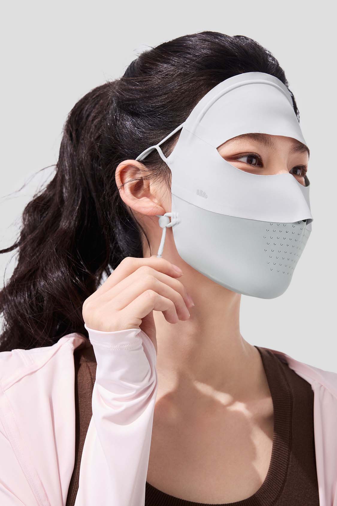 Vanish Lightweight Seamless Sun Mask UPF50+ UV Protection - Perfect for Outdoor Activities, Hiking, Running & Travel