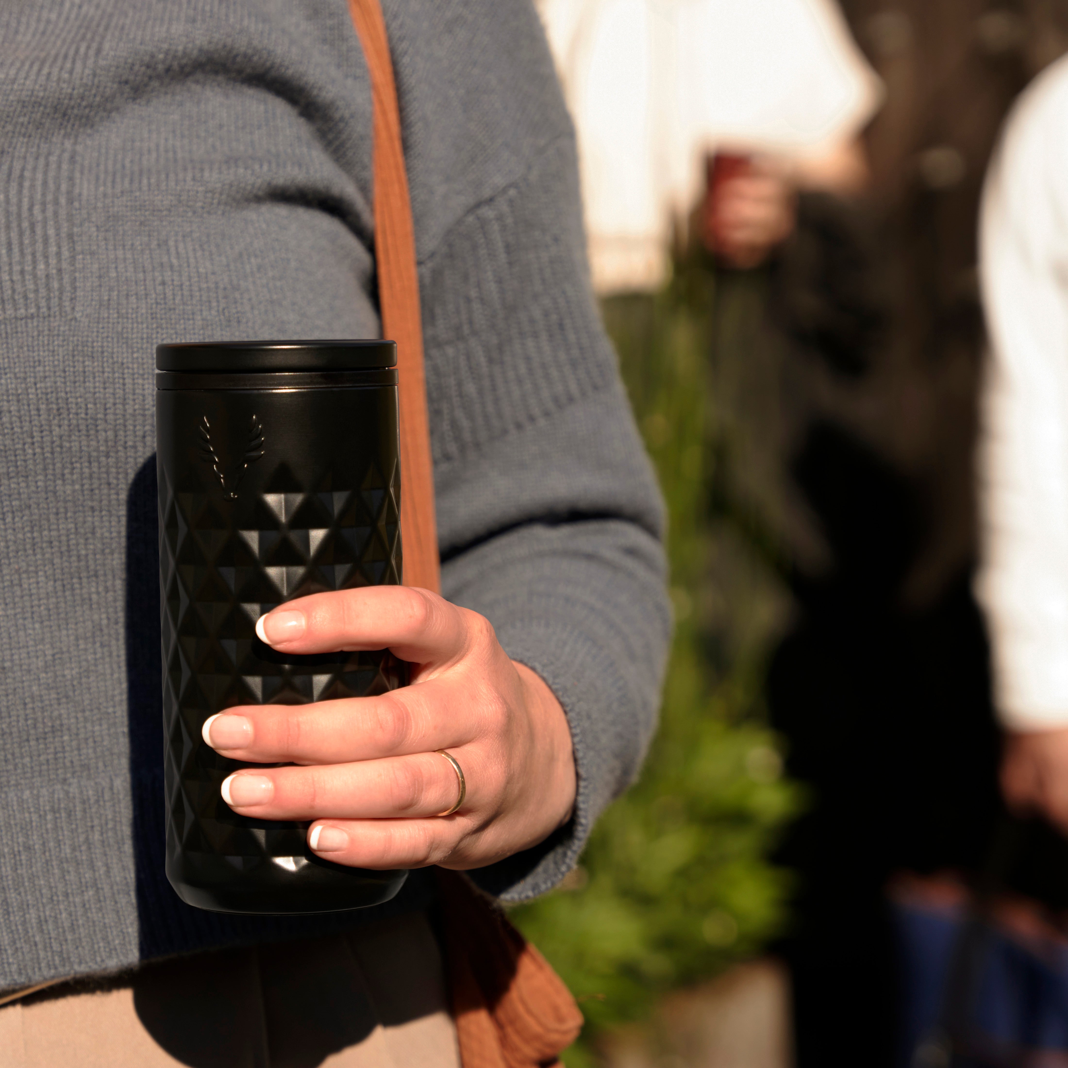 Premium Stainless Steel Highball Tumbler with Lid - 20oz Insulated Travel Mug for Hot & Cold Drinks - Obsidian Black - Perfect for Coffee, Tea, Cocktails & Outdoor Adventures