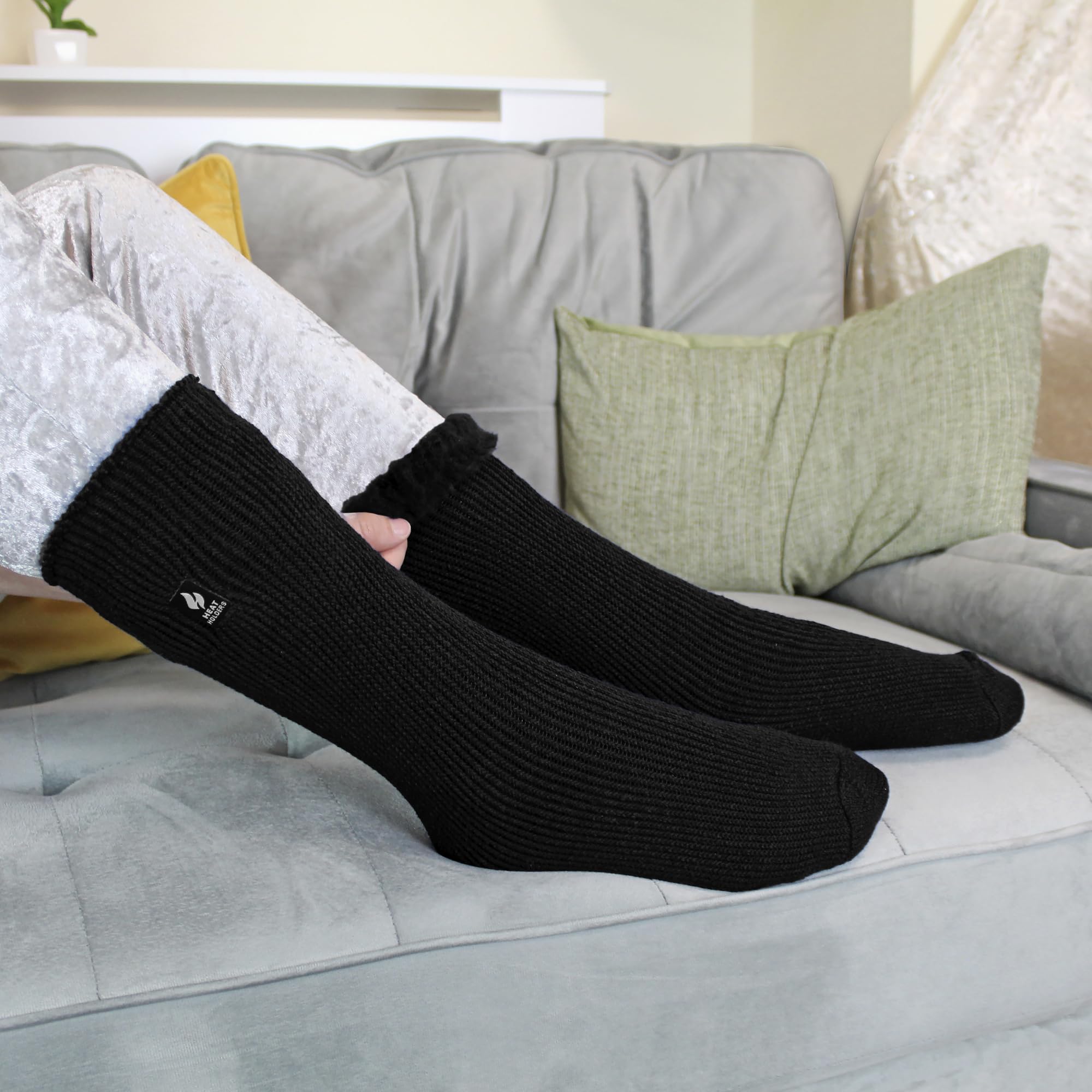 Heat Holders Thermal Kids Socks for Boys & Girls - Long Black Winter Socks (Sizes 2-5.5) - Warm Cold Weather Socks for School, Outdoor Play & Snow Activities