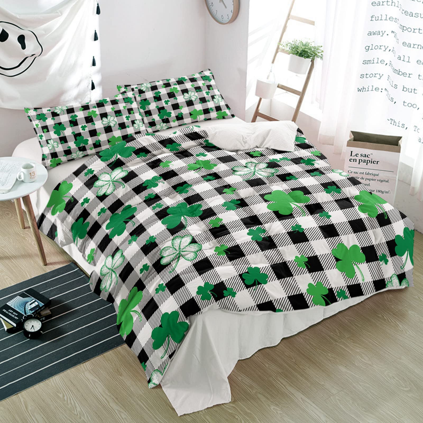 3 Piece Irish St. Patrick's Day Bedding Set - Green Clover & Black White Buffalo Plaid Duvet Cover with Pillow Shams, Ultra Soft Breathable Shamrock Design Bed Sheets for Kids, Teens, Dorms & Hotels - Perfect for Holiday Decorations, Themed Parties & Cozy Bedroom Makeovers