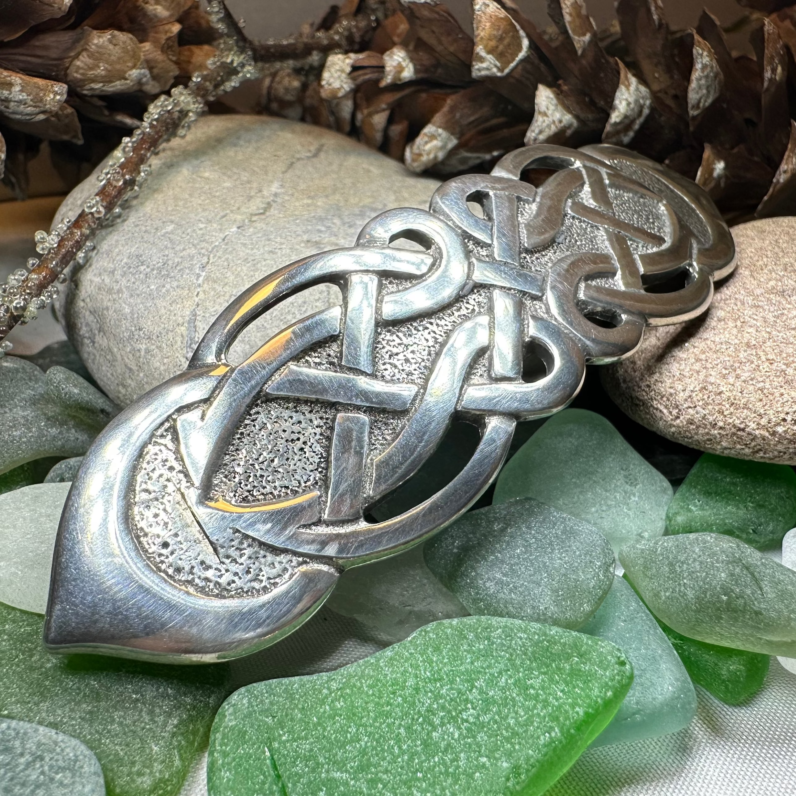 Celtic Trust Knot Hair Clip - Elegant Irish Inspired Hair Accessory for Women, Wedding, Prom & Special Occasions