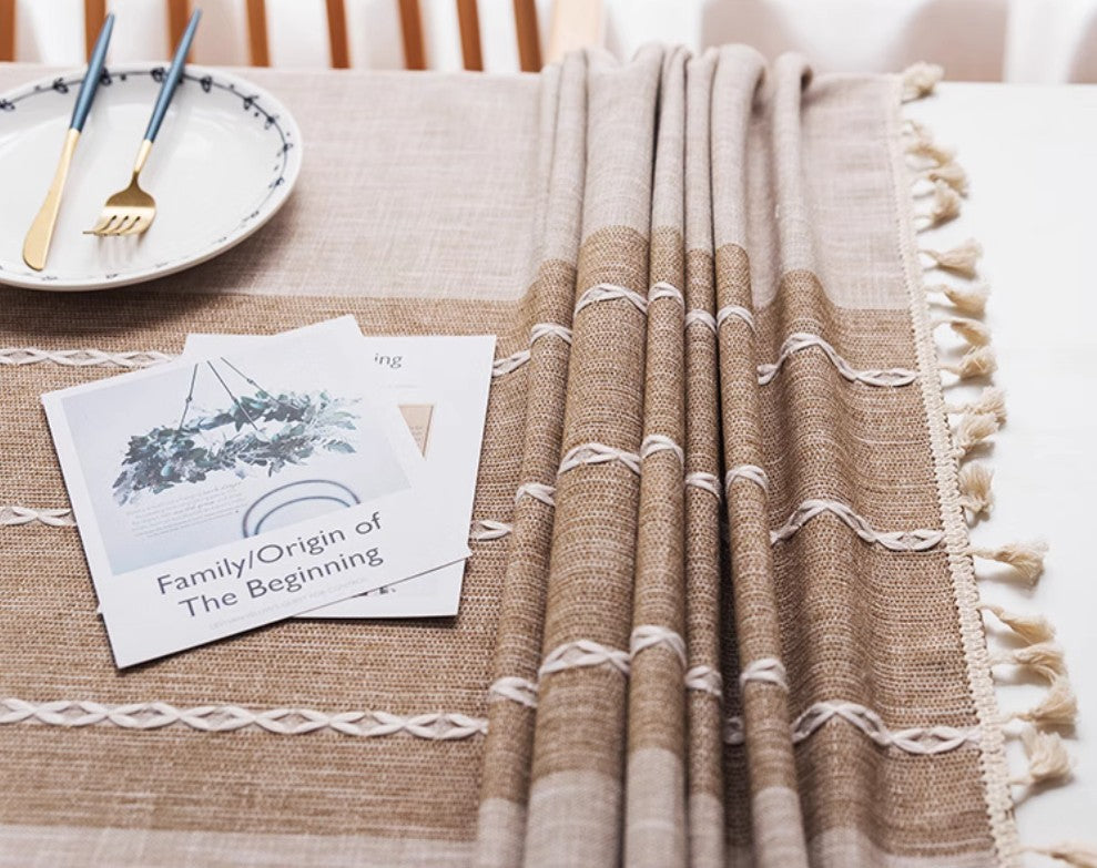 Farmhouse Cotton and Linen Tablecloth - Rectangular & Oval Table Cover for Kitchen & Dining Room - Washable & Durable Modern Tablecloth for Everyday Use & Special Occasions