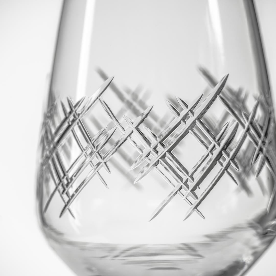 Premium Argyle 10.75oz White Wine Glasses Set of 2 - Elegant Crystal Stemware for Chardonnay, Riesling & Sauvignon Blanc - Perfect for Dinner Parties, Weddings & Romantic Evenings