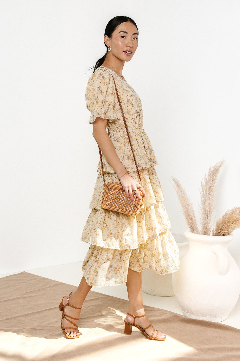 Lillian Floral Print Summer Dress for Women - Elegant Flowy Maxi Dress with V-Neck & Sleeves - Perfect for Beach Vacations, Weddings & Date Nights