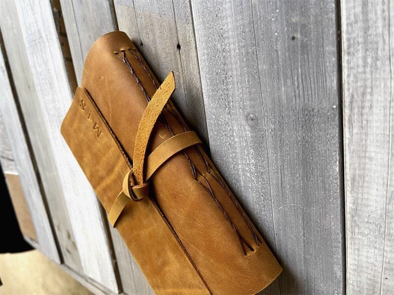 Custom Yellow Leather Sketchbook Journal - Personalized Name & Date - Perfect for Artists, Writers & Travelers - Ideal for Sketching, Note-Taking & Gift Giving