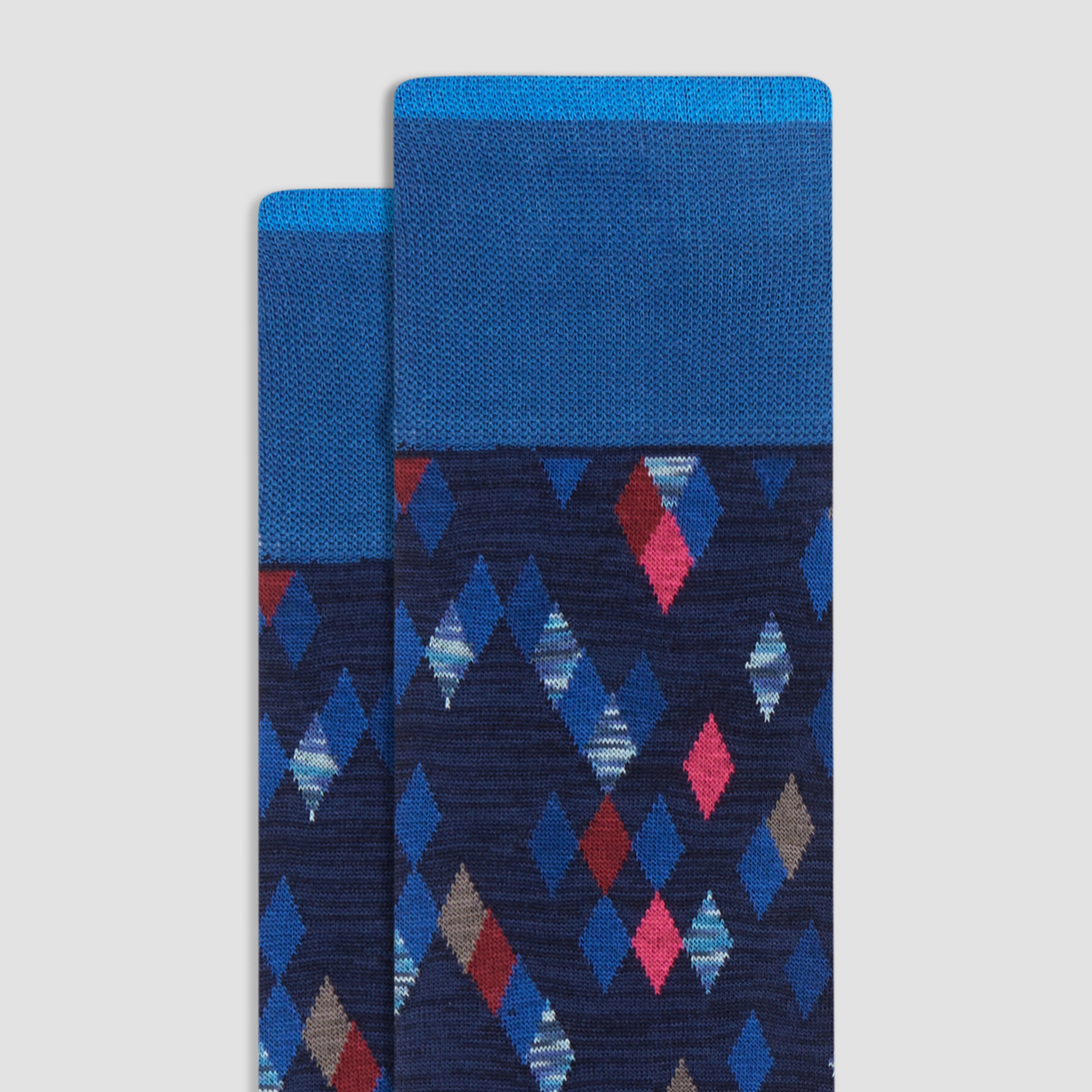 Argyle Mid Calf Socks for Men & Women - Classic Diamond Pattern Dress Socks - Comfortable Cotton Blend - Perfect for Office, Formal Wear & Casual Outfits