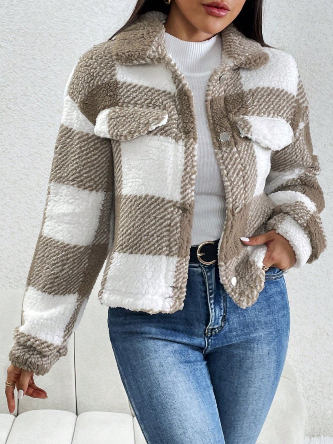 Stylish Plaid Long Sleeve Jacket with Pocket Flap - Trendy Fall & Winter Outerwear for Women - Perfect for Office, Dating & Casual Outings