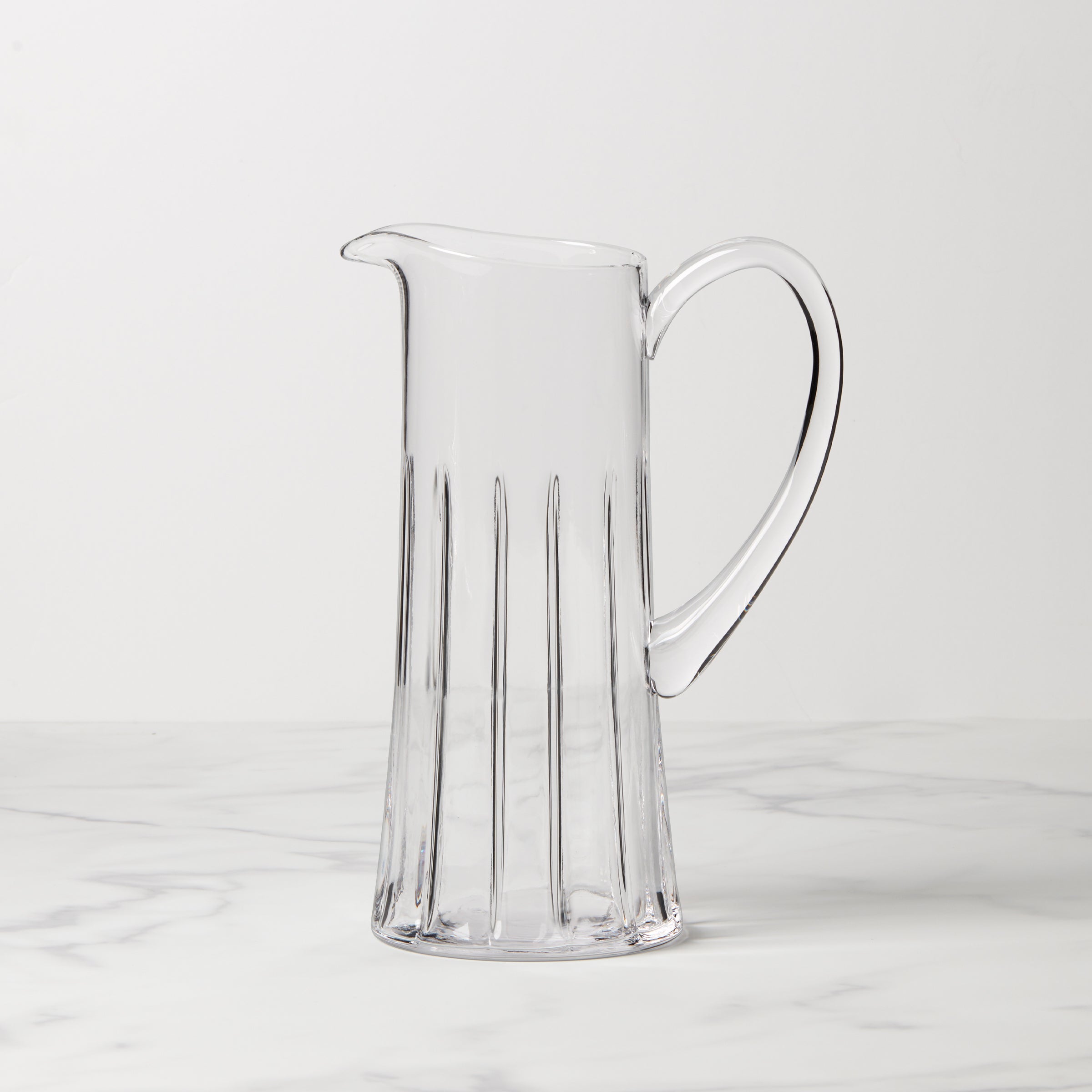 Elegant French Perle Glass Pitcher - Perfect for Iced Tea, Lemonade & Summer Beverages - Vintage Style Pitcher for Entertaining & Home Decor