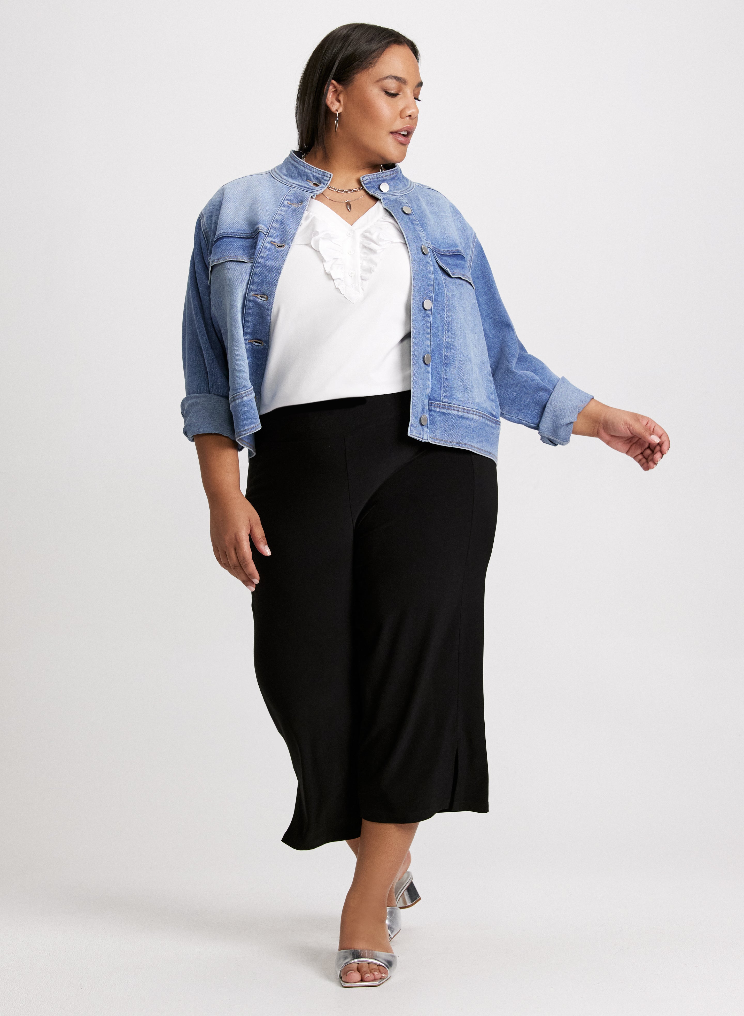 Stylish Ruffle T-Shirt for Women - Trendy Floral Print Blouse - Perfect for Casual Outings & Date Nights