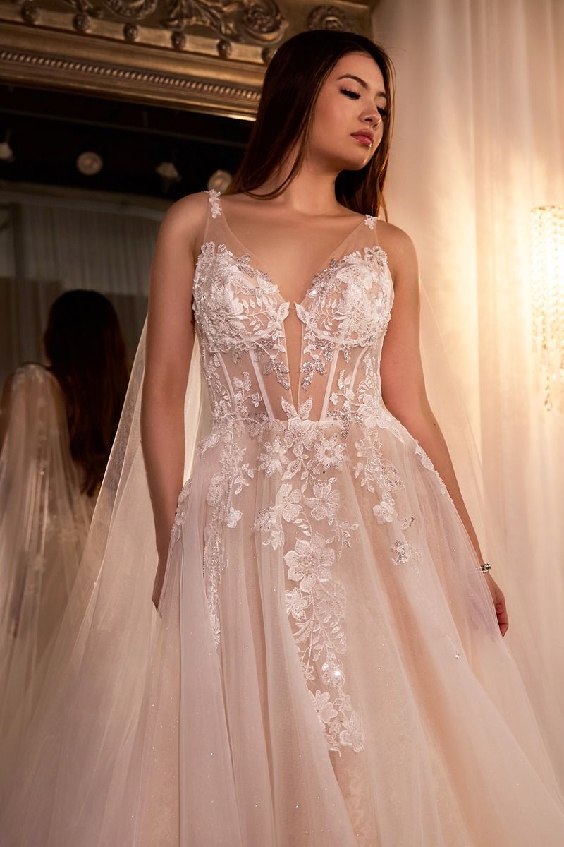 Elegant Layered Tulle and Lace Wedding Dress - Ladivine CDS476W Bridal Gown for Bride, Perfect for Church Ceremony, Beach Wedding & Romantic Photoshoot